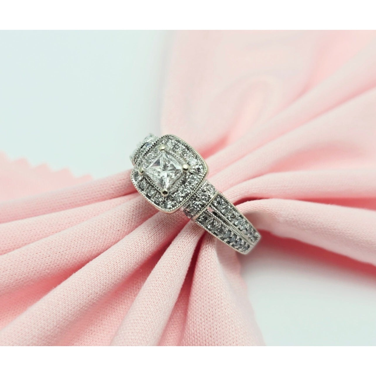 14K White Gold Ladies Diamond Halo Engagement Ring