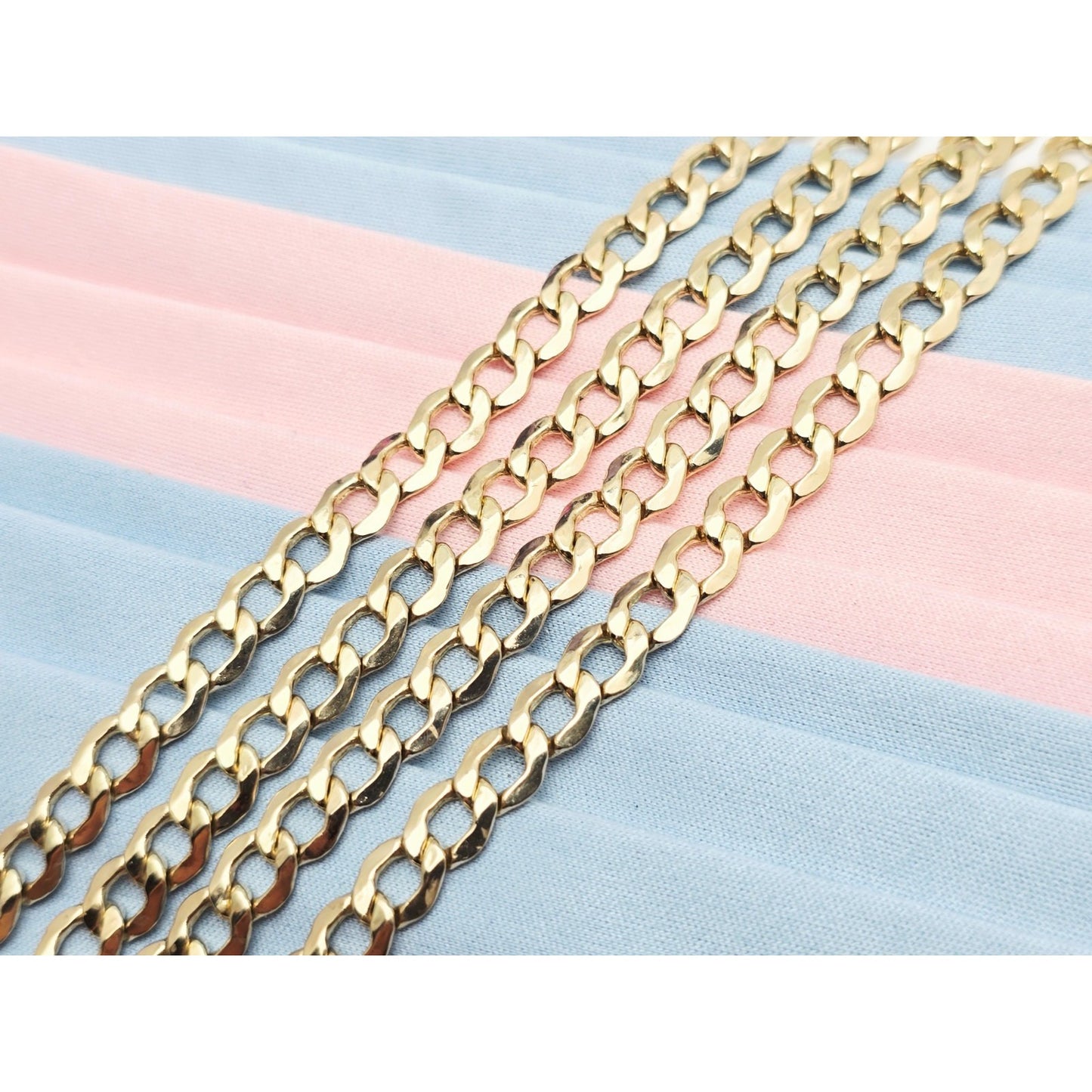 14K Yellow Gold Cuban Curb Link Chain Necklace