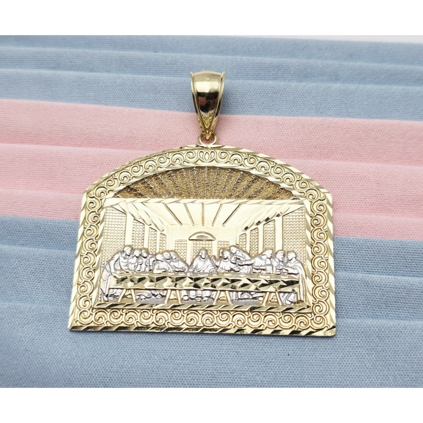 10K Two Tone Gold The Last Supper Charm Pendant