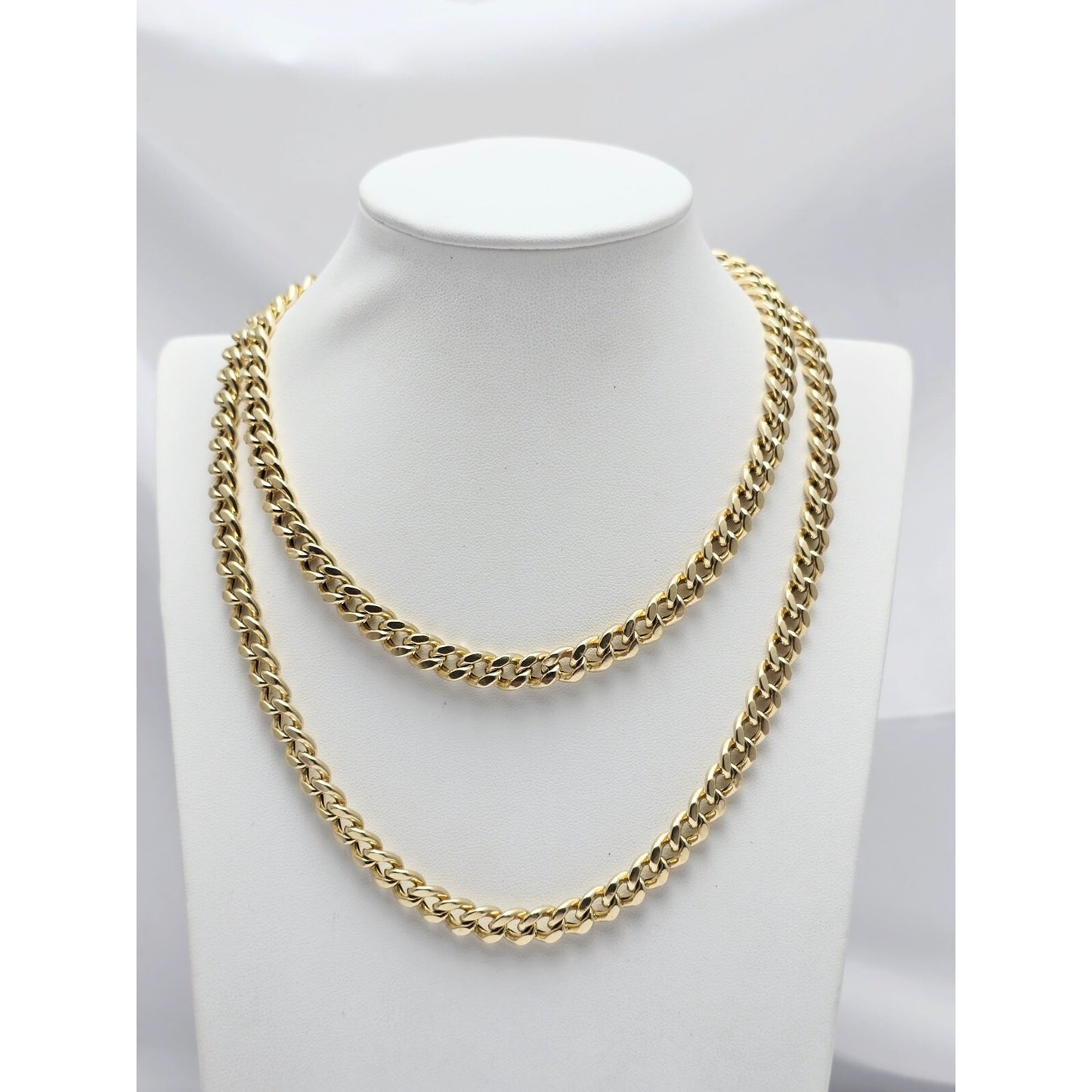 14K Yellow Gold Cuban Link Chain Necklace