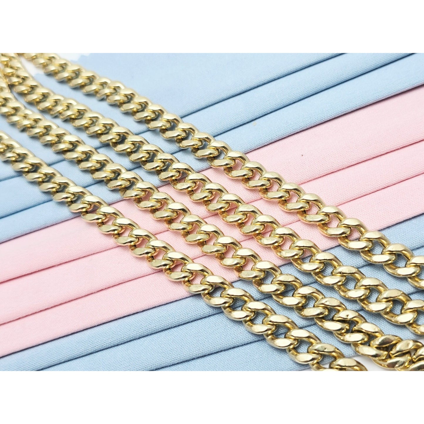 14K Yellow Gold Cuban Link Chain Necklace