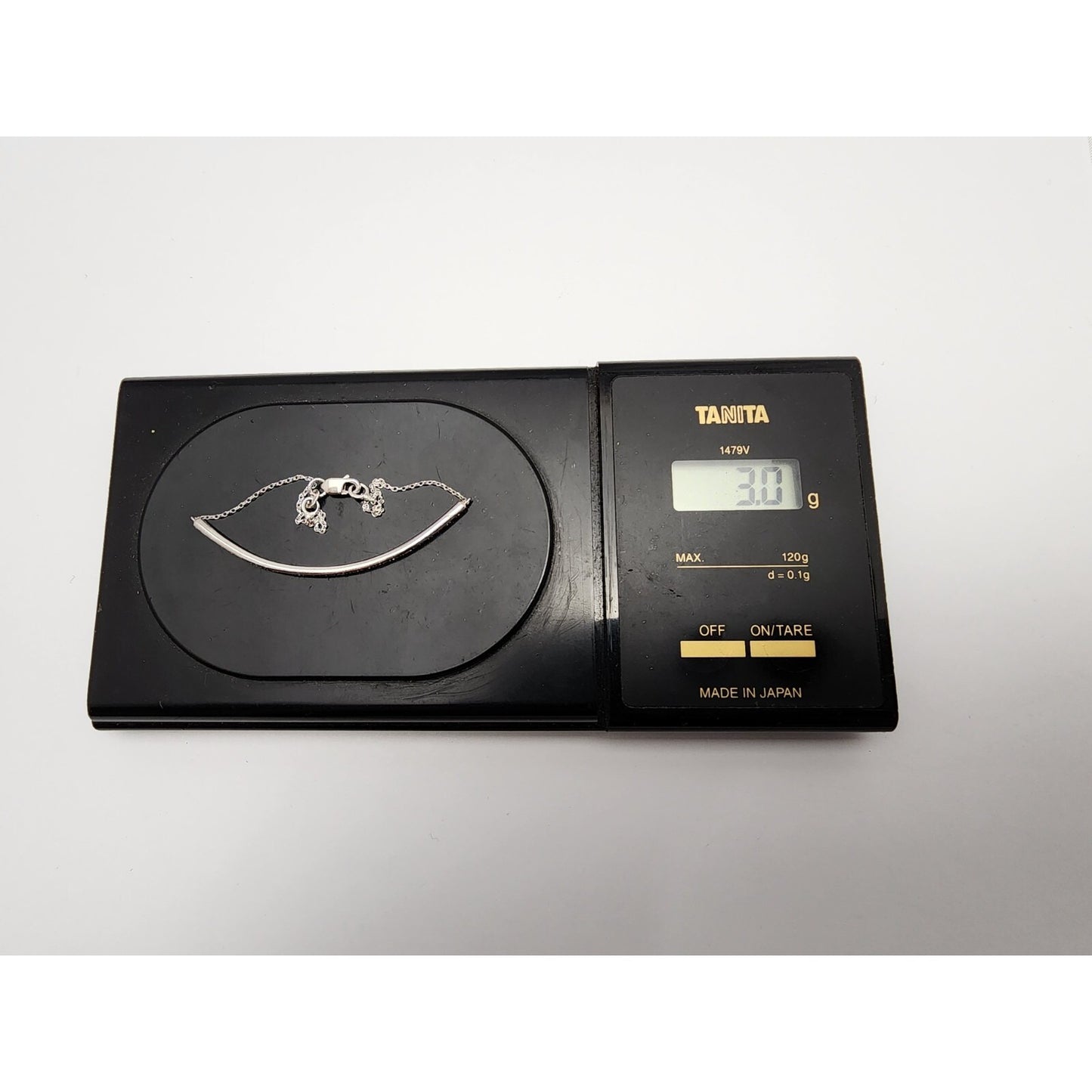 14K White Gold Diamond Link Bracelet