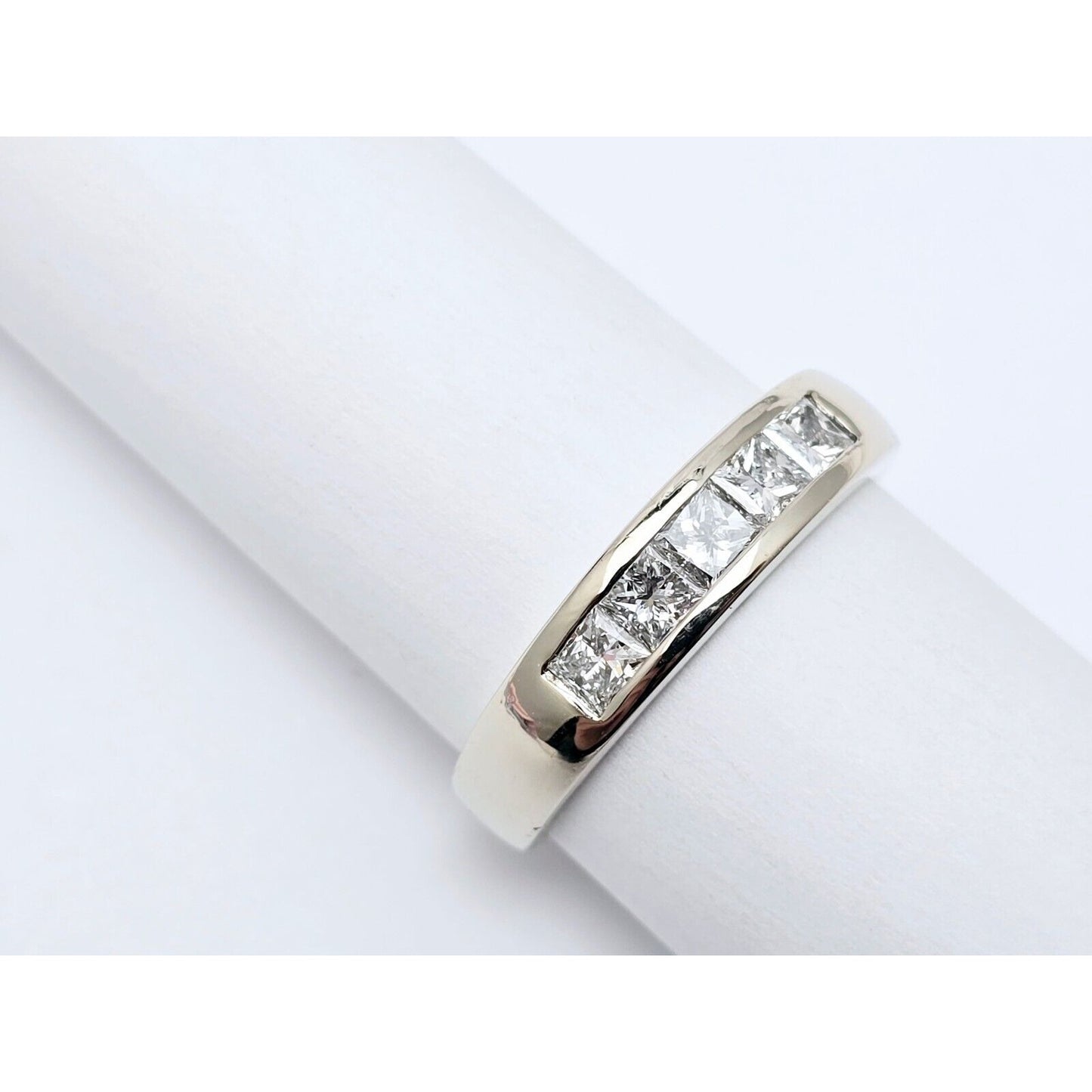 14K White Gold Princess Cut Invisible Setting Diamond Wedding Band Ring