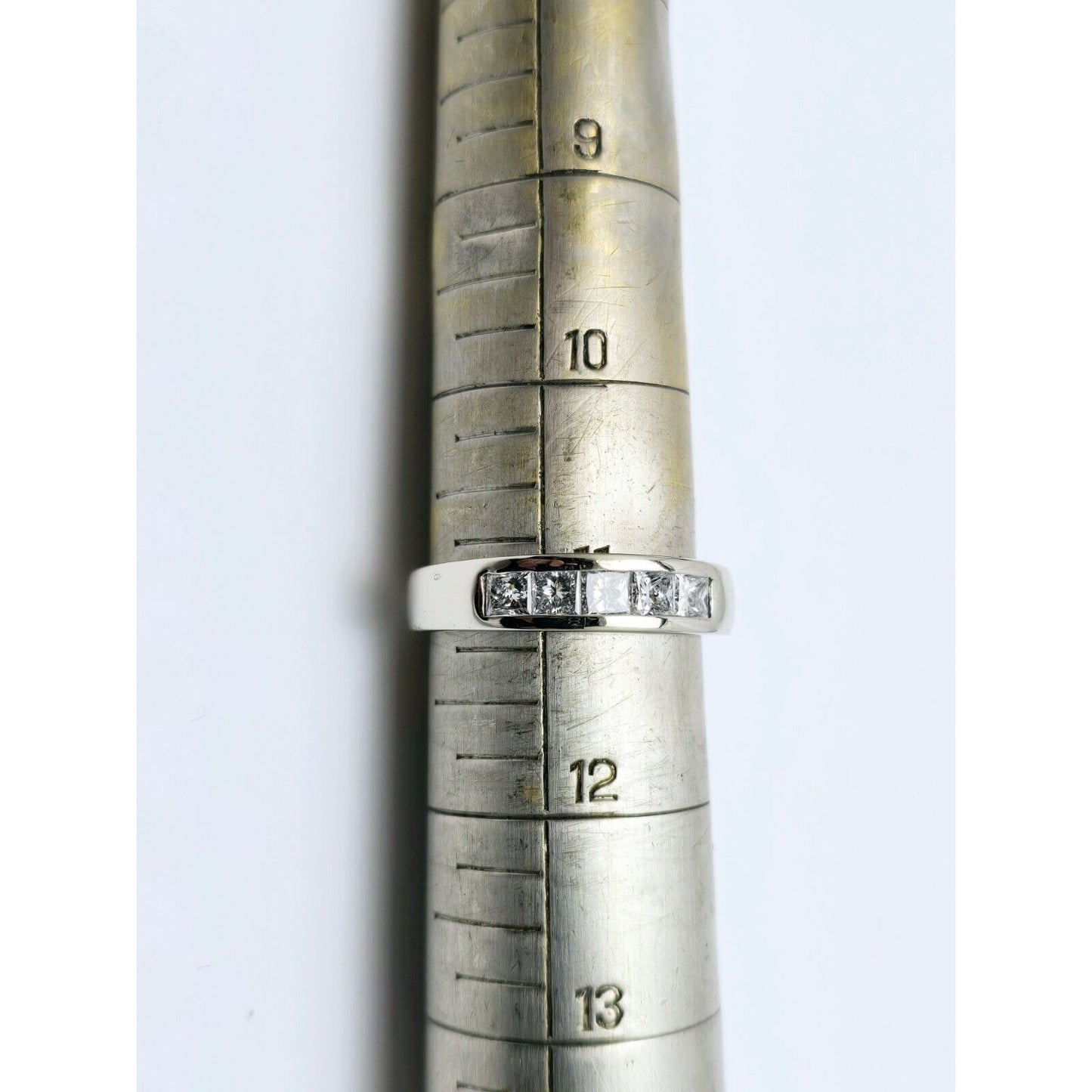 14K White Gold Princess Cut Invisible Setting Diamond Wedding Band Ring