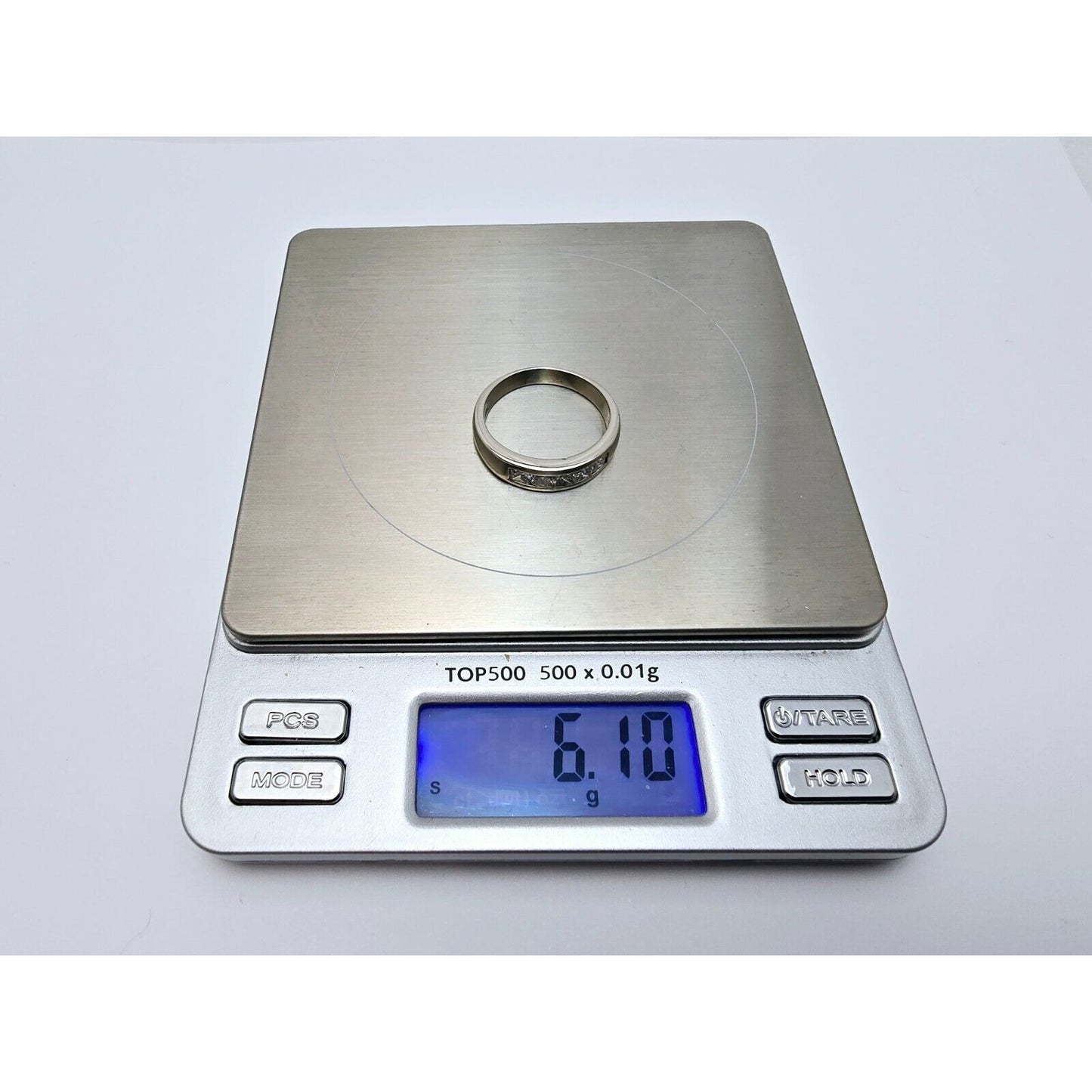 14K White Gold Princess Cut Invisible Setting Diamond Wedding Band Ring