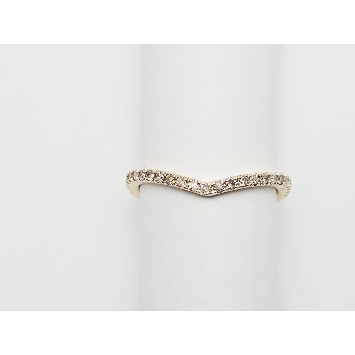 14K Yellow Gold V Shaped Diamond Ring