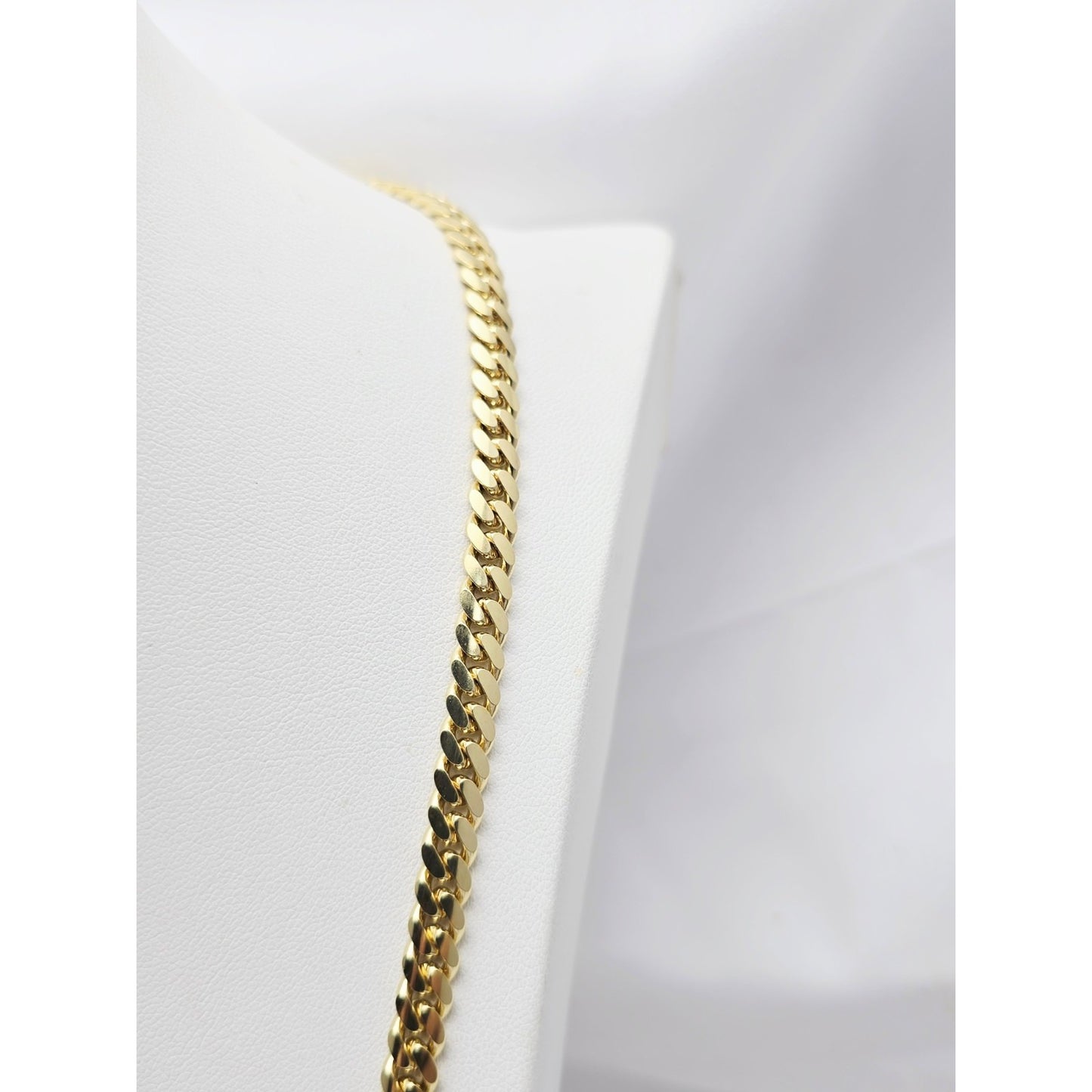 14K Yellow Gold Cuban Curb Link Chain Necklace