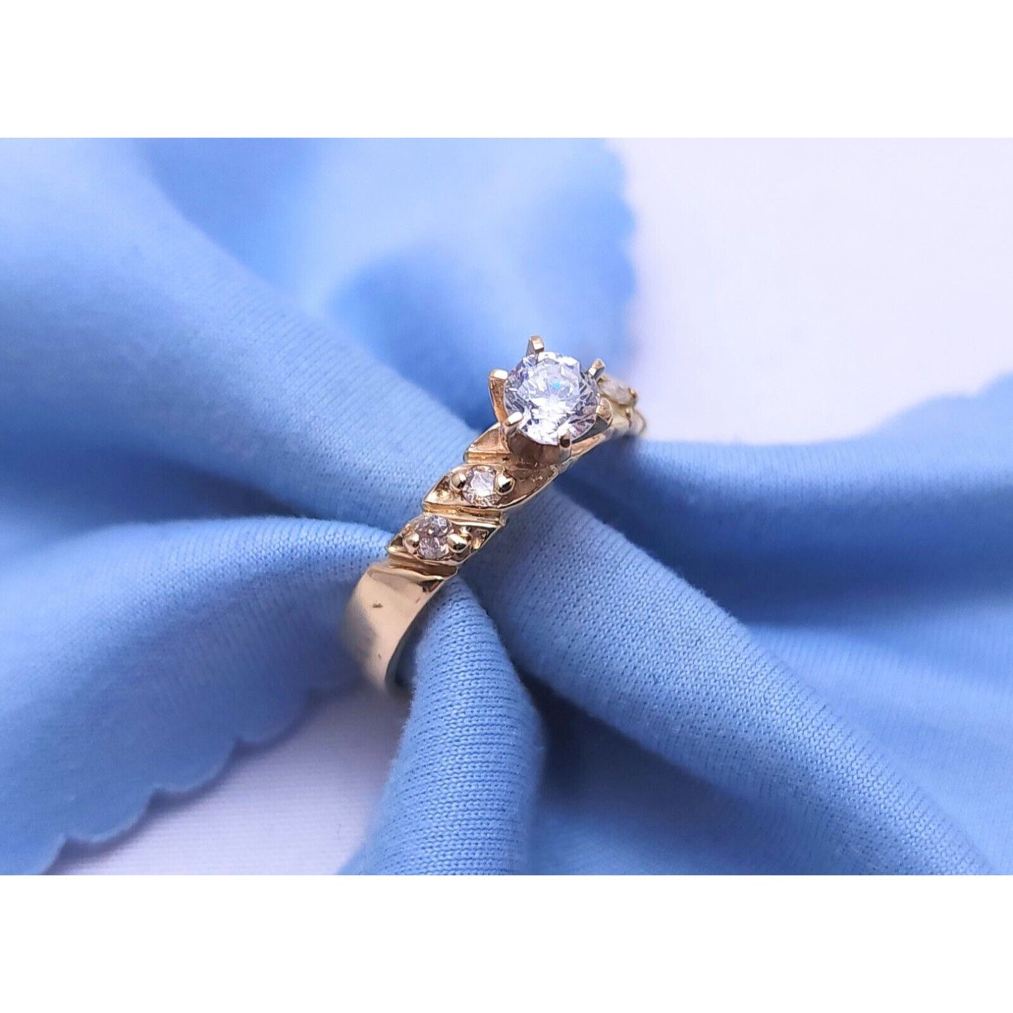 14K Yellow Gold Ladies Cubic Zirconia Engagement Ring