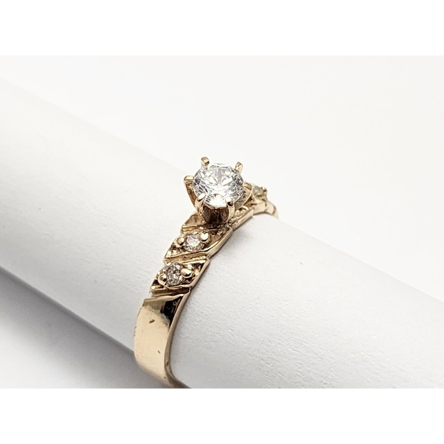 14K Yellow Gold Ladies Cubic Zirconia Engagement Ring