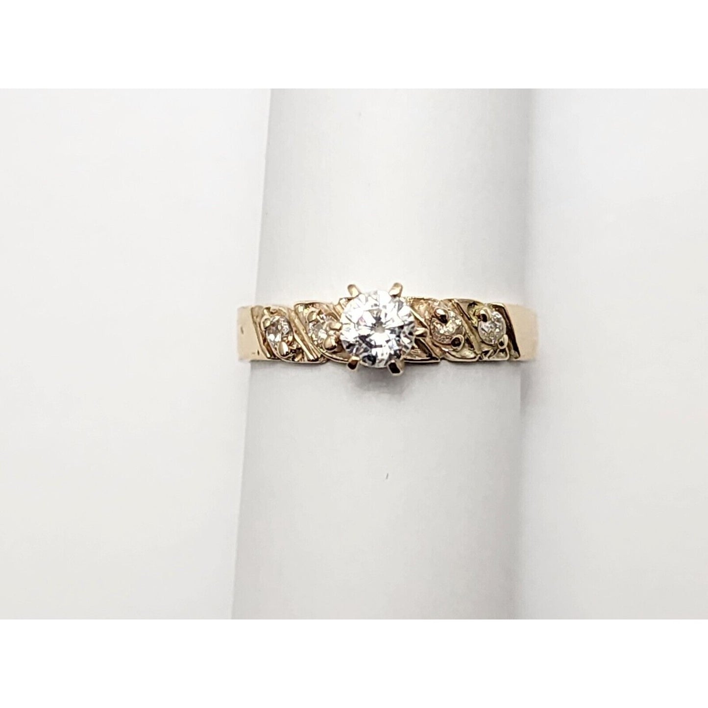 14K Yellow Gold Ladies Cubic Zirconia Engagement Ring