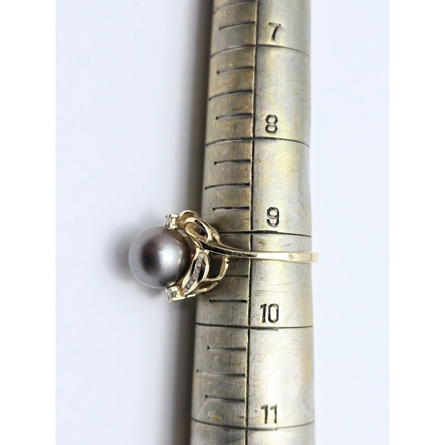14K Yellow Gold Tahitian Pearl & Diamond Ring