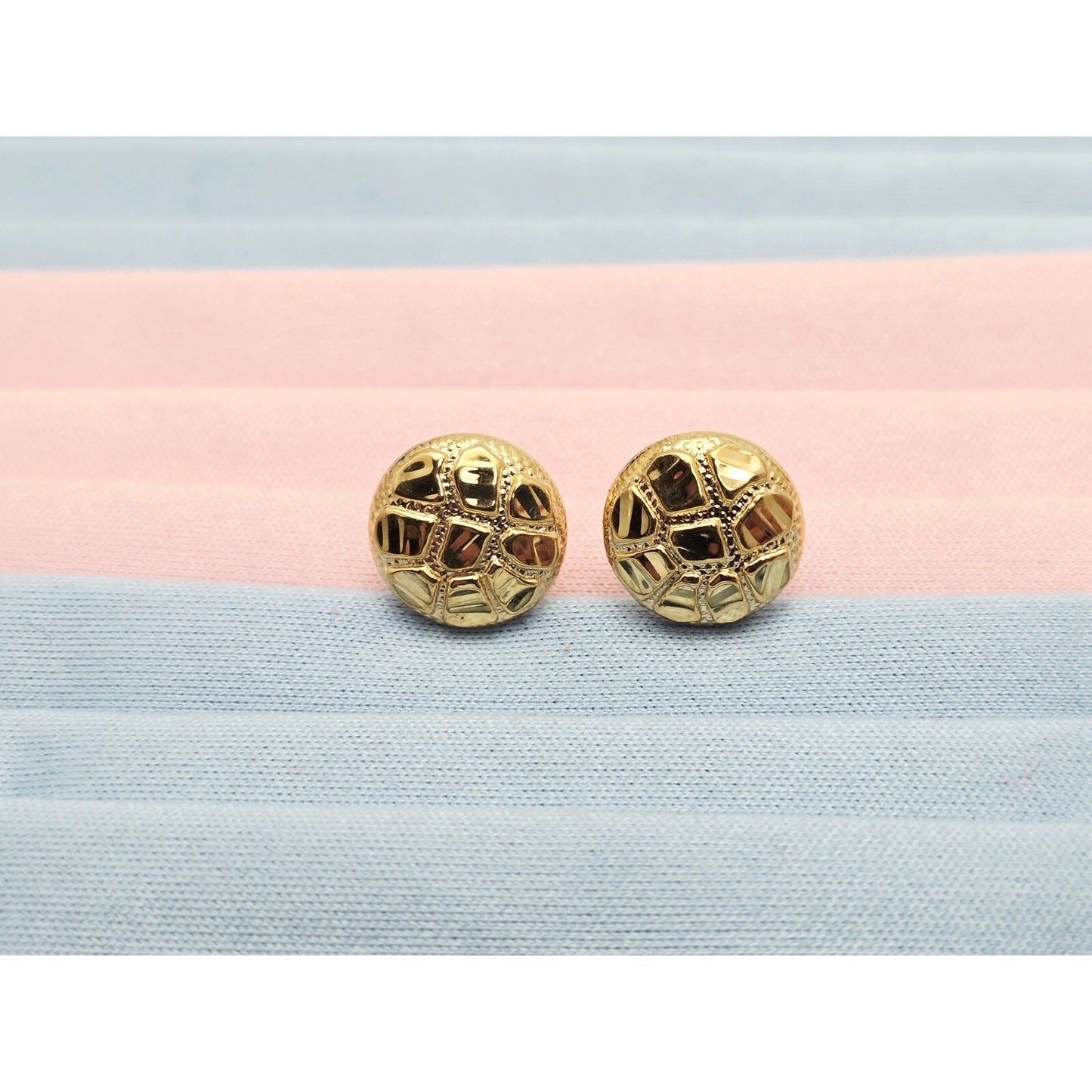 10K Yellow Gold Round Nugget Stud Earrings