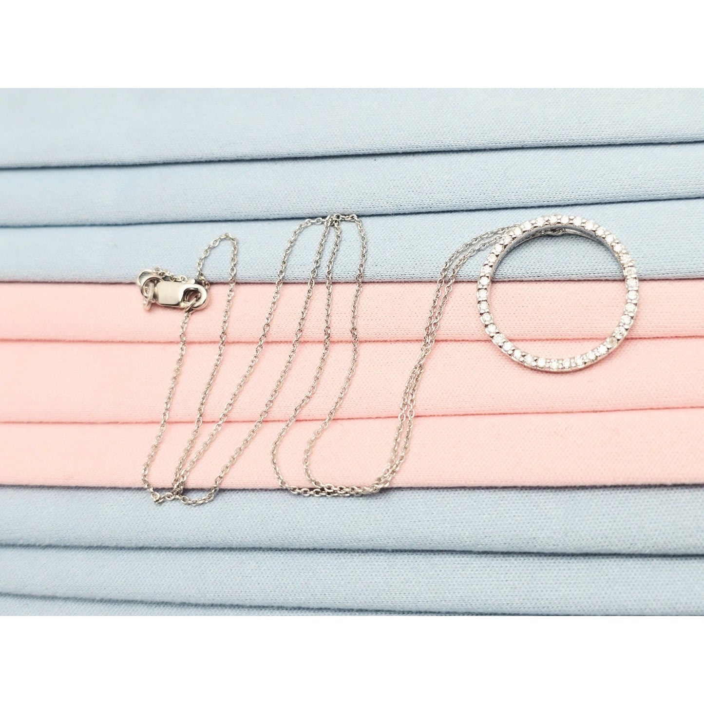 18K White Gold Cable Link Chain Necklace & Diamond Round Open Hole Charm Pendant