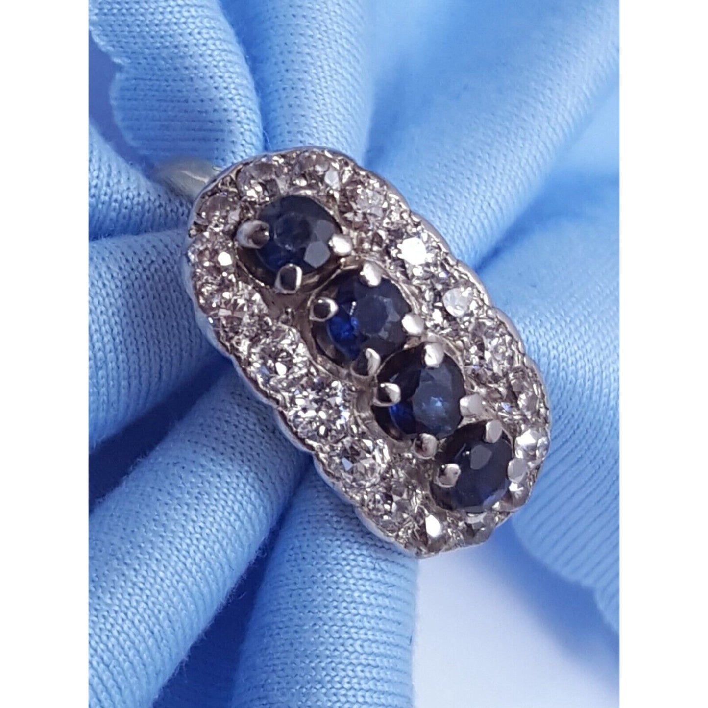 Vintage 14K Two Tone Gold Round Cut Sapphire & Diamond Ring
