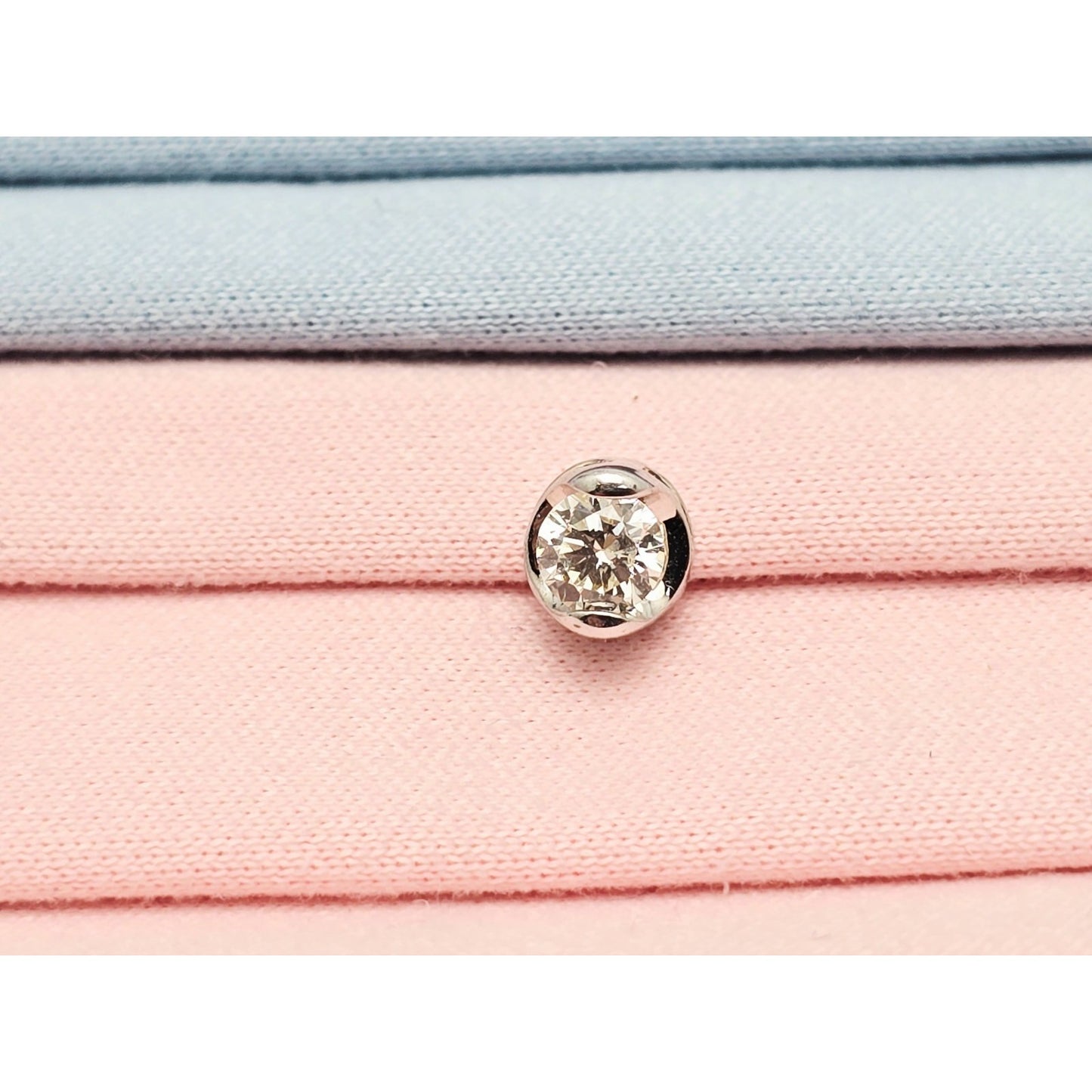 14K White Gold Single Round Cut Diamond Charm Pendant