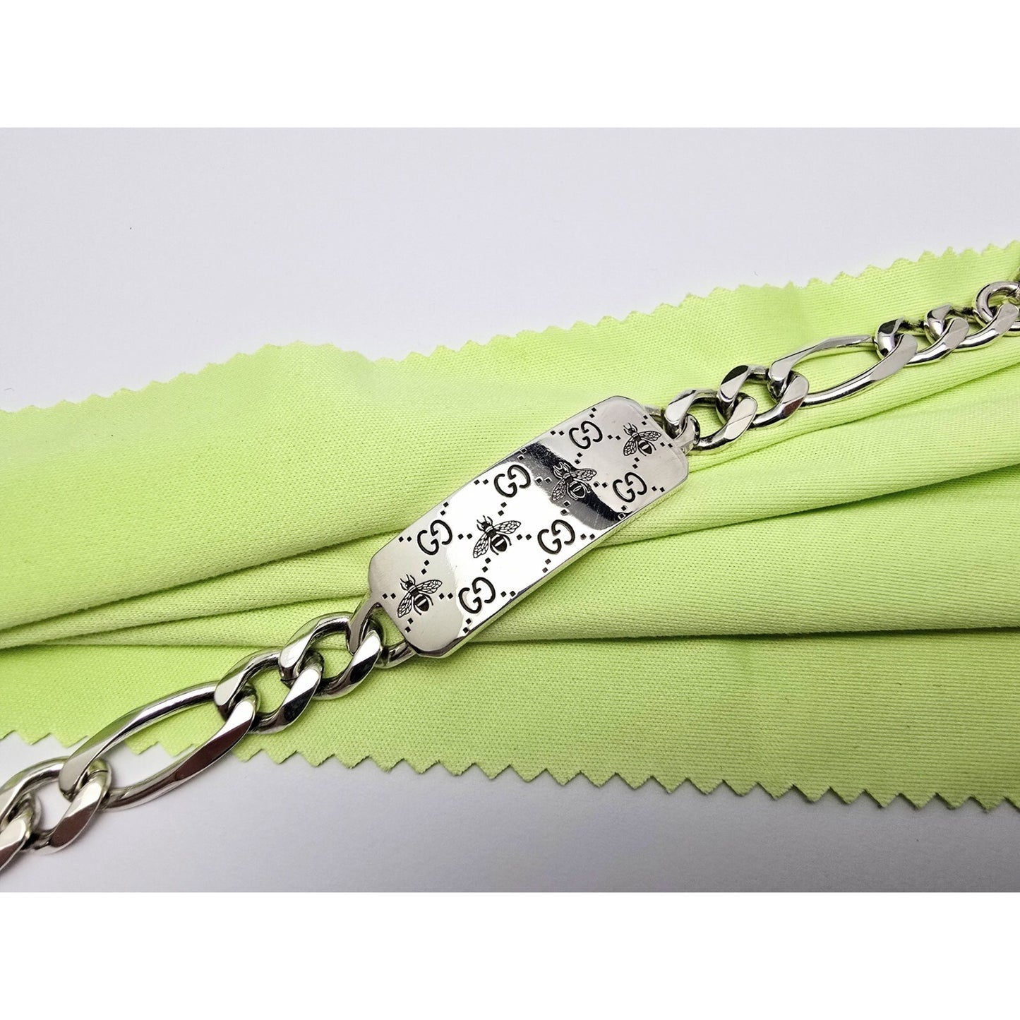 Gucci Sterling Silver 925 Signature Bee Motif and GG Link ID Bracelet
