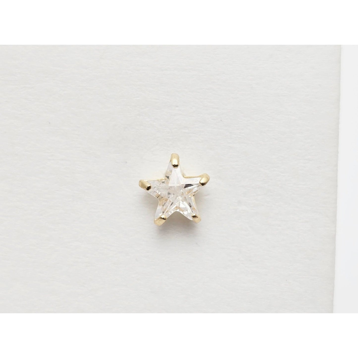 14K Yellow Gold Star Shaped CZ Stud Earrings