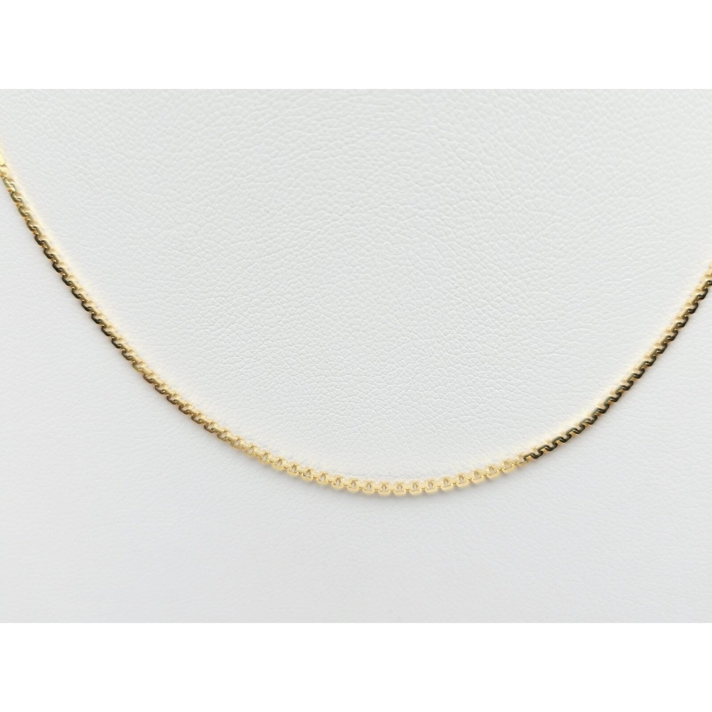 18K Yellow Gold Boxed Serpentine Link Chain Necklace