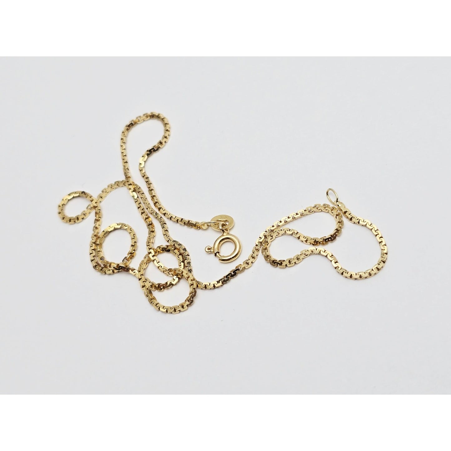 18K Yellow Gold Boxed Serpentine Link Chain Necklace