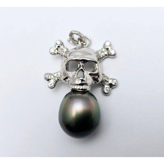 Erica Courtney 900 Platinum Tahitian Pearl Diamond Skull Charm Pendant