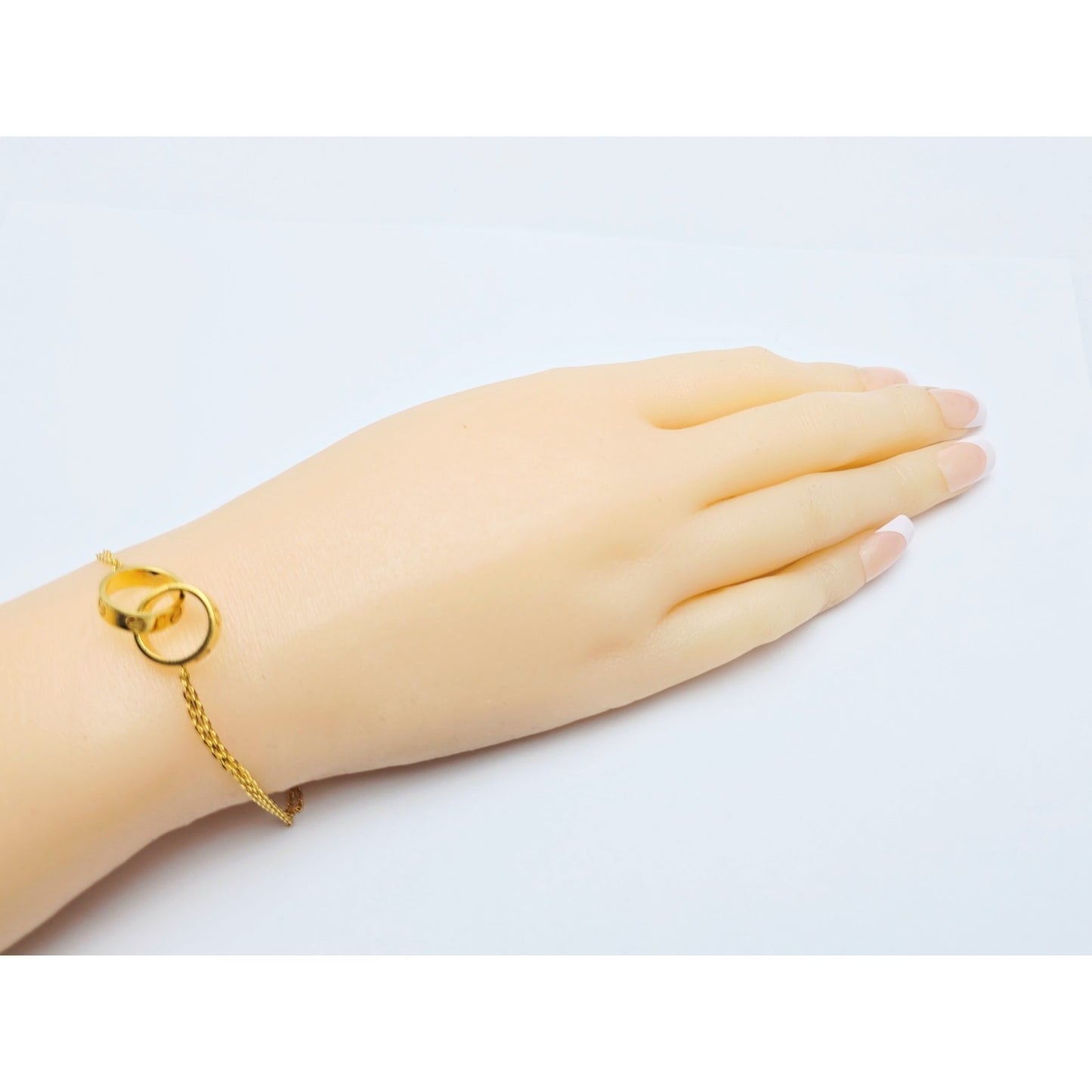 21K Yellow Gold Interlocking Circles Cable Link Resizable Bracelet