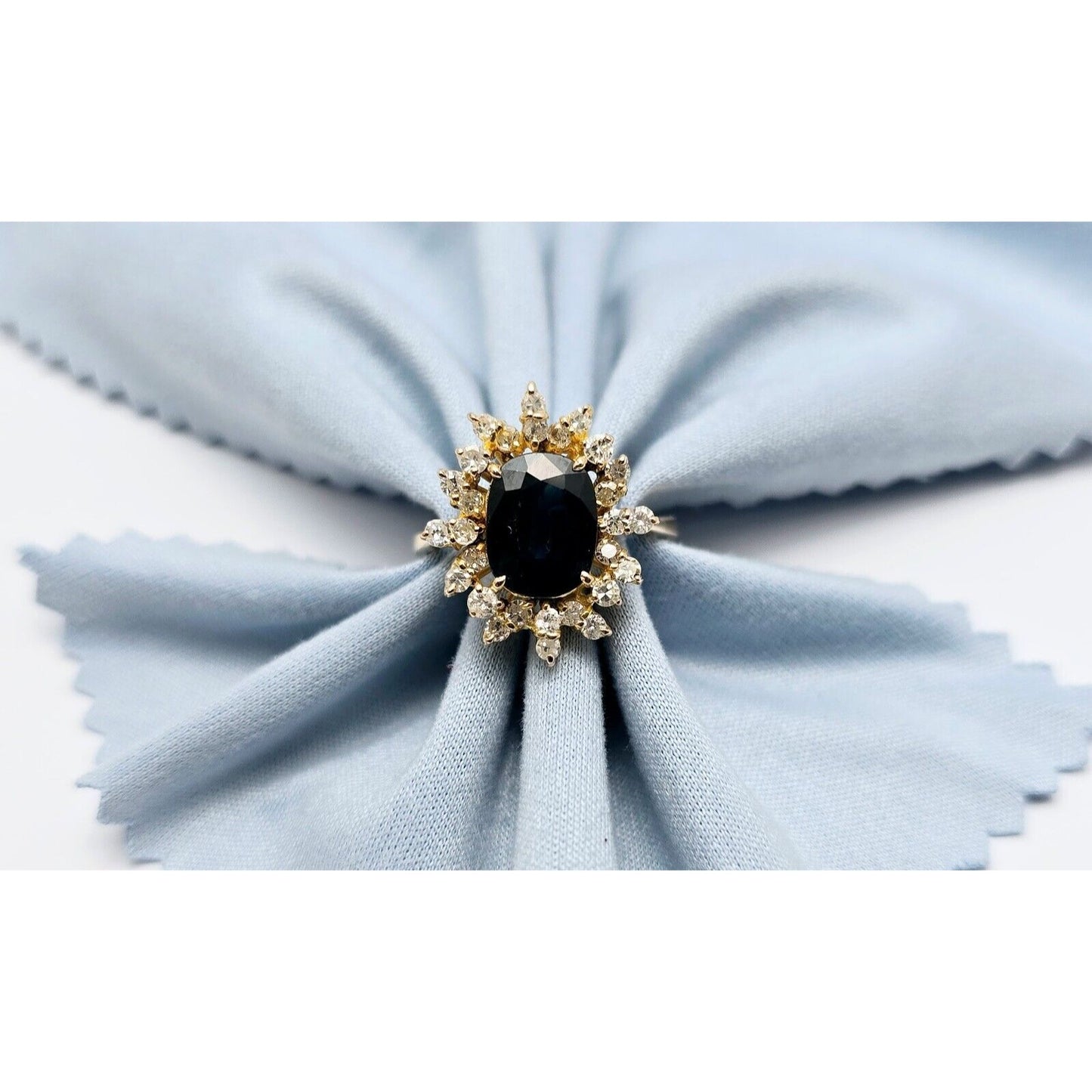 18K Yellow Gold Oval Sapphire & Round Diamond Ring