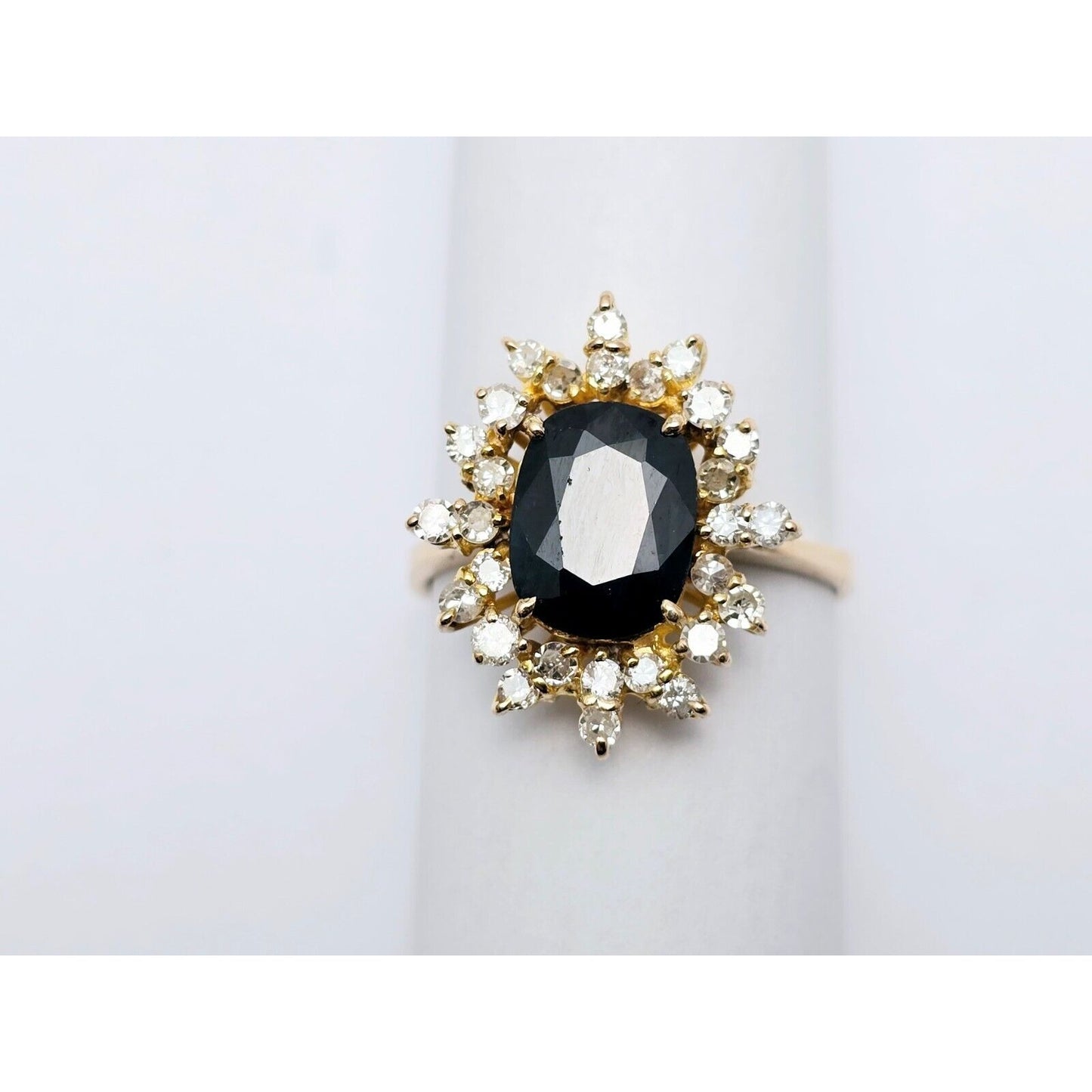 18K Yellow Gold Oval Sapphire & Round Diamond Ring