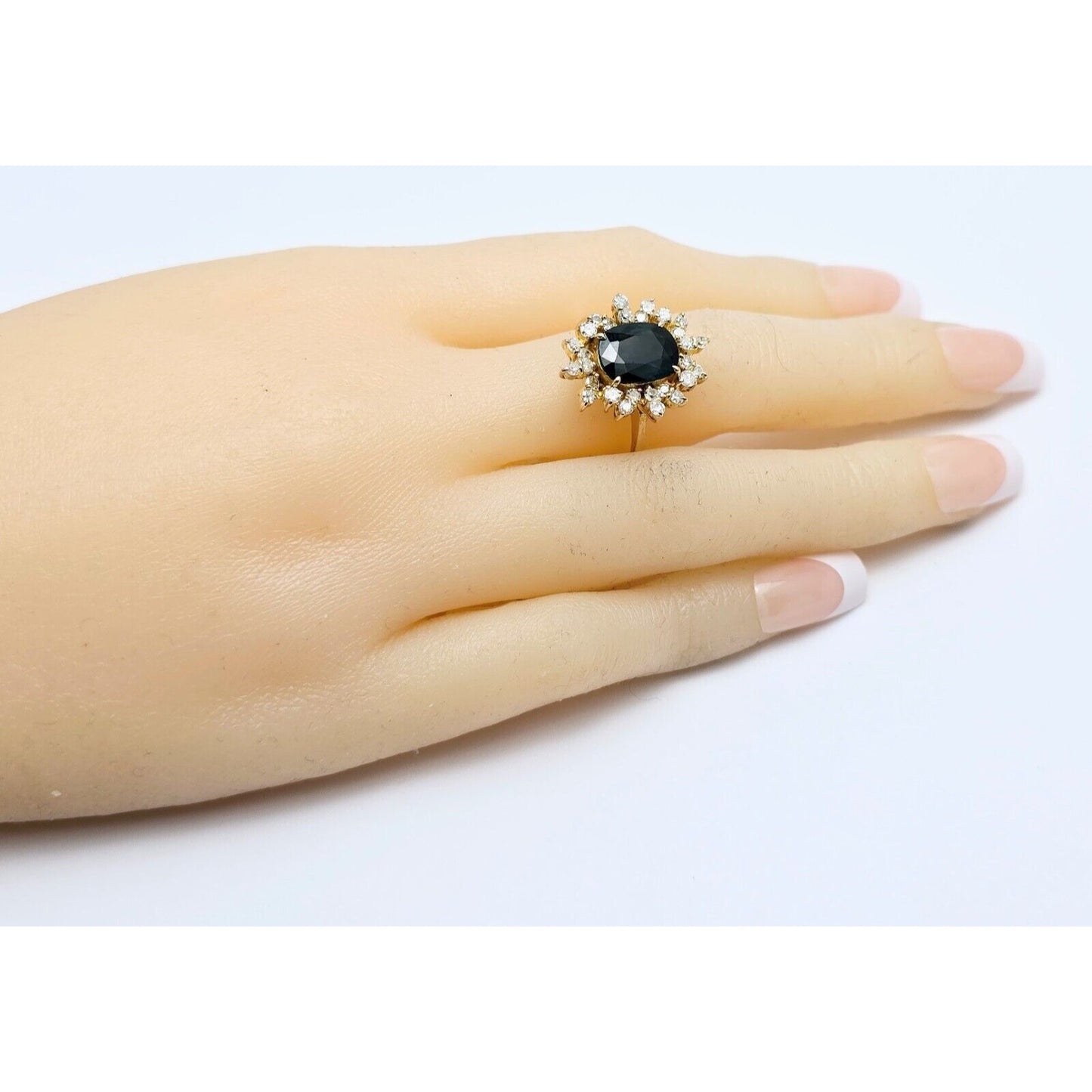 18K Yellow Gold Oval Sapphire & Round Diamond Ring