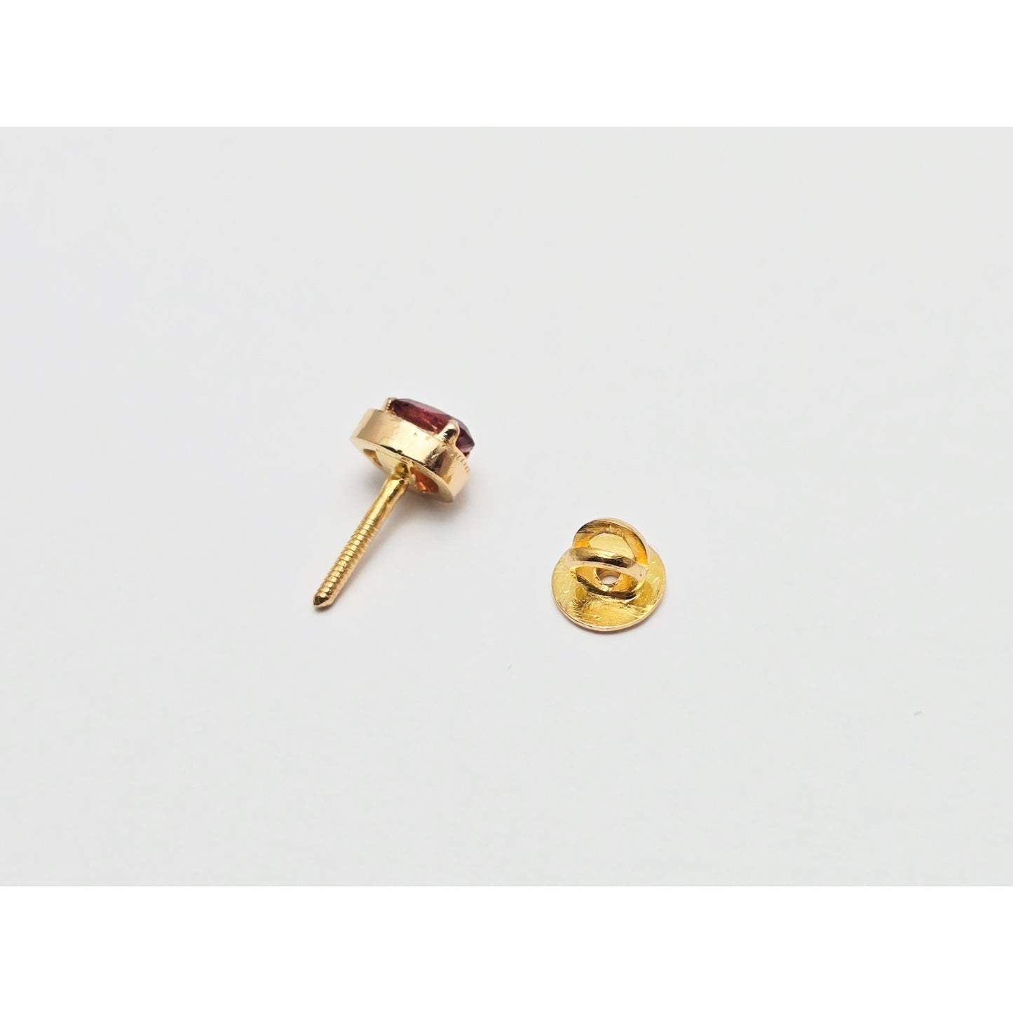 Single 21K Yellow Gold Oval Shaped Tourmaline Stud Earring