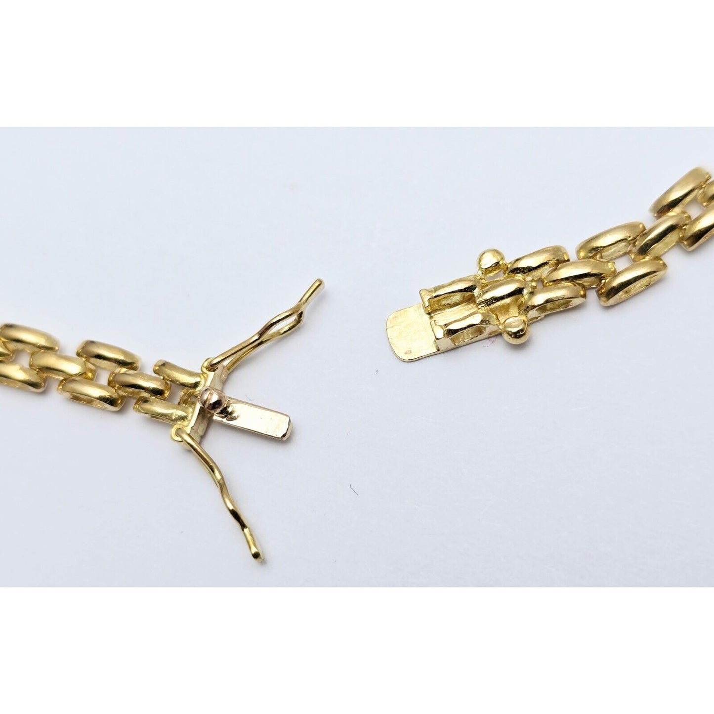 18K Yellow Gold Cabochon Sapphire & Diamond Link Chain Necklace