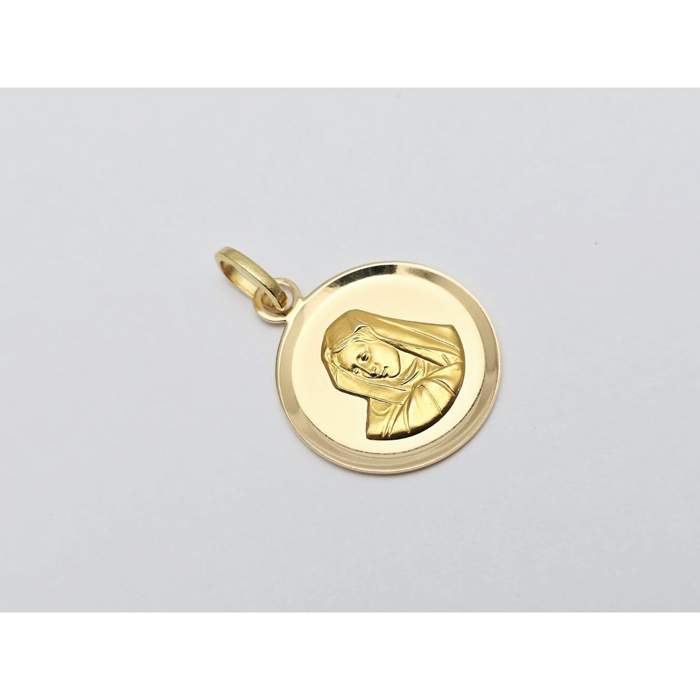 18K Yellow Gold Round Saint Mary Charm Pendant