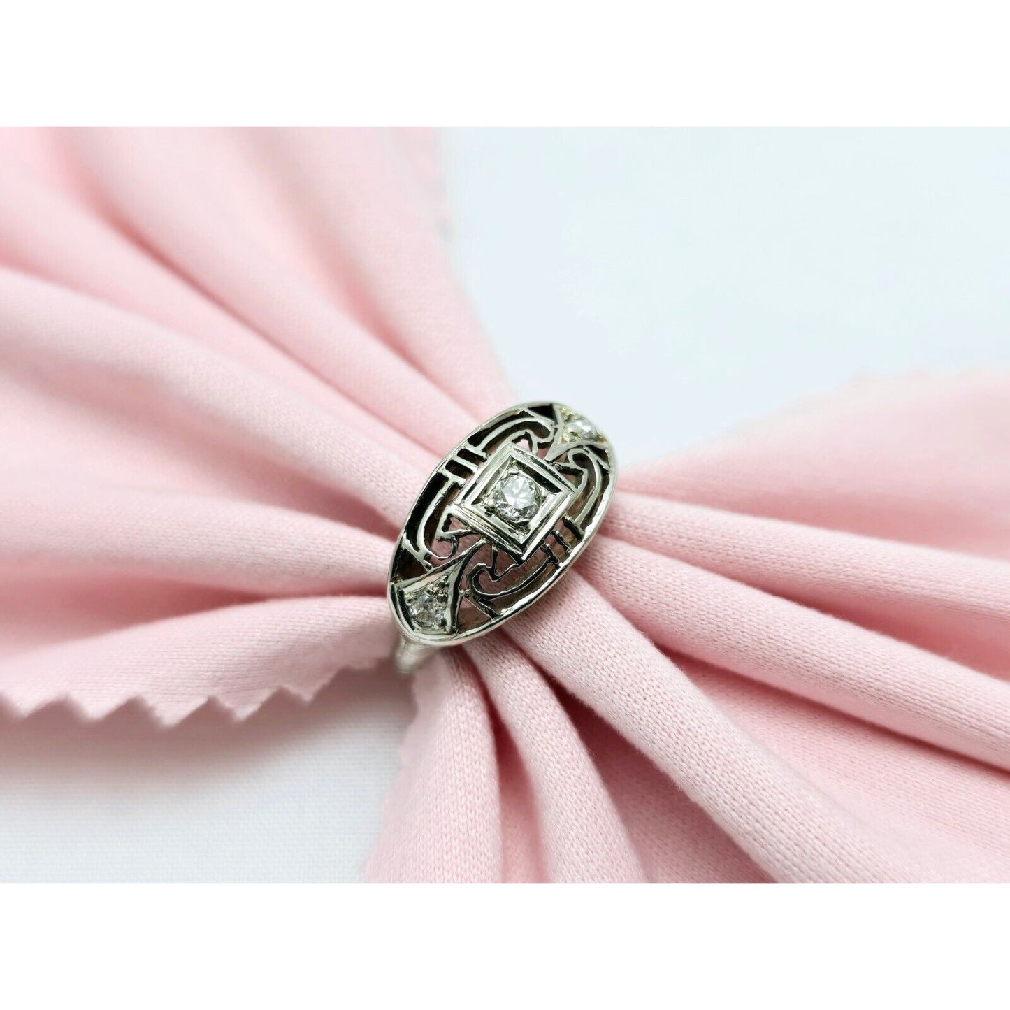 Vintage 14K White Gold 3 Old Cut Diamond Ring