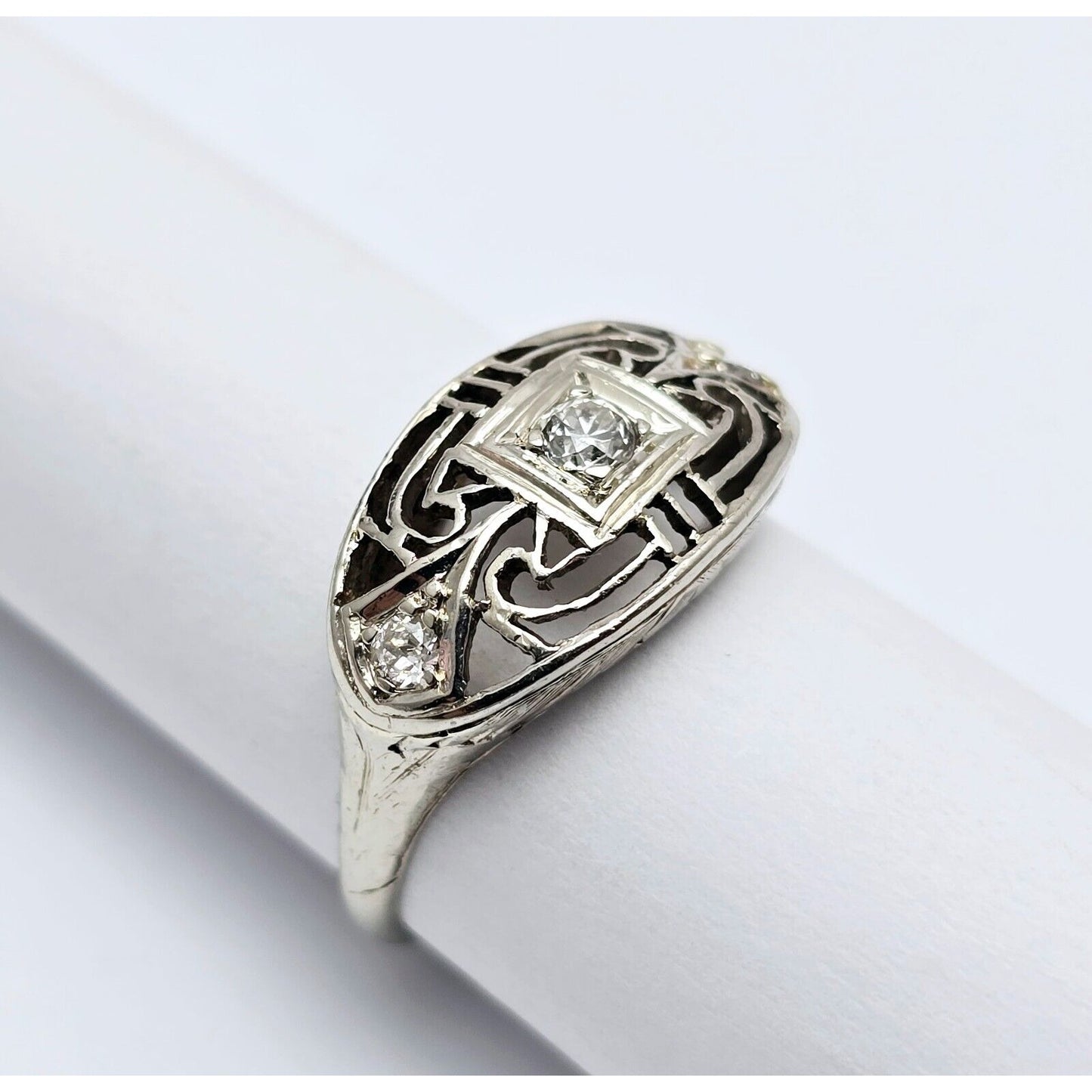 Vintage 14K White Gold 3 Old Cut Diamond Ring