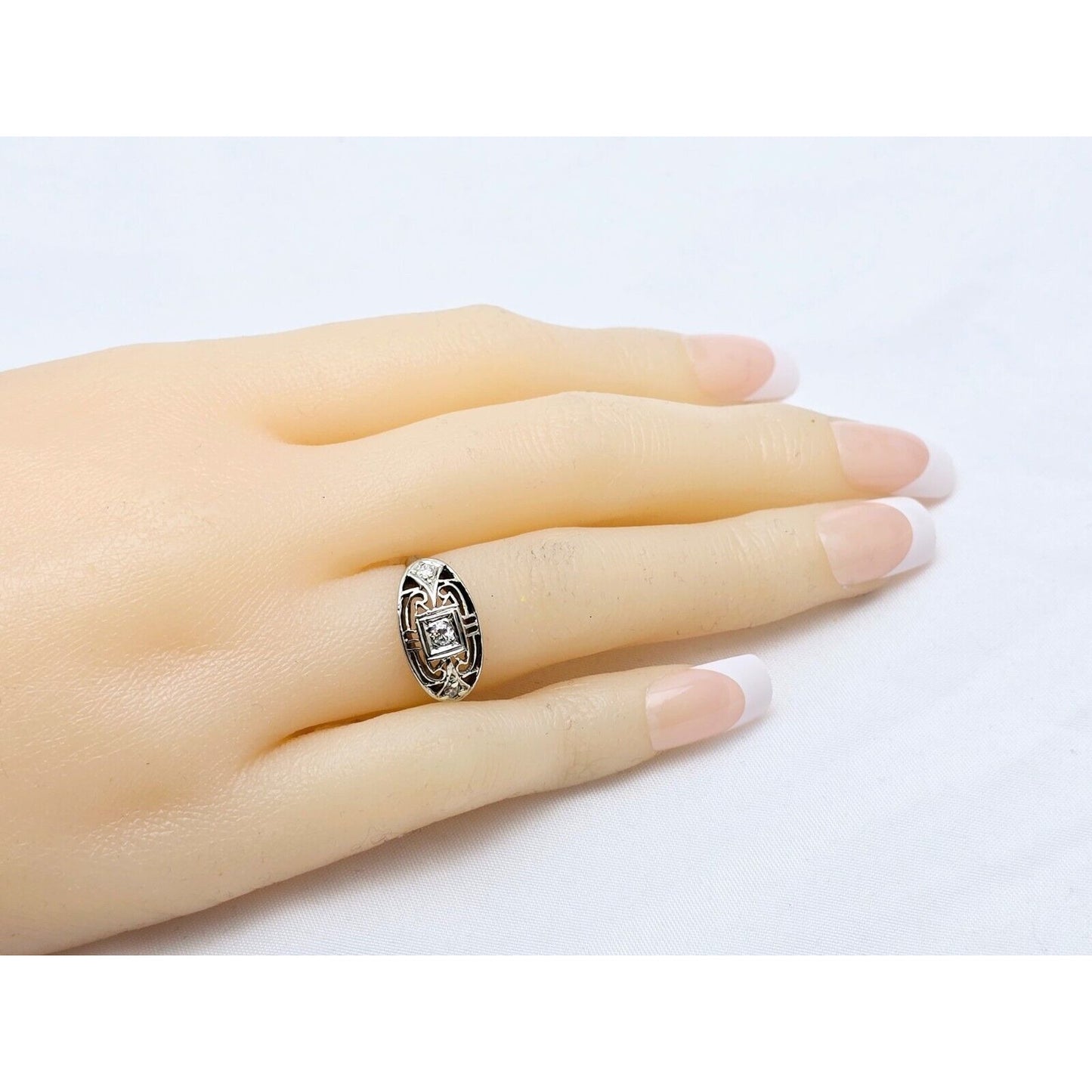 Vintage 14K White Gold 3 Old Cut Diamond Ring