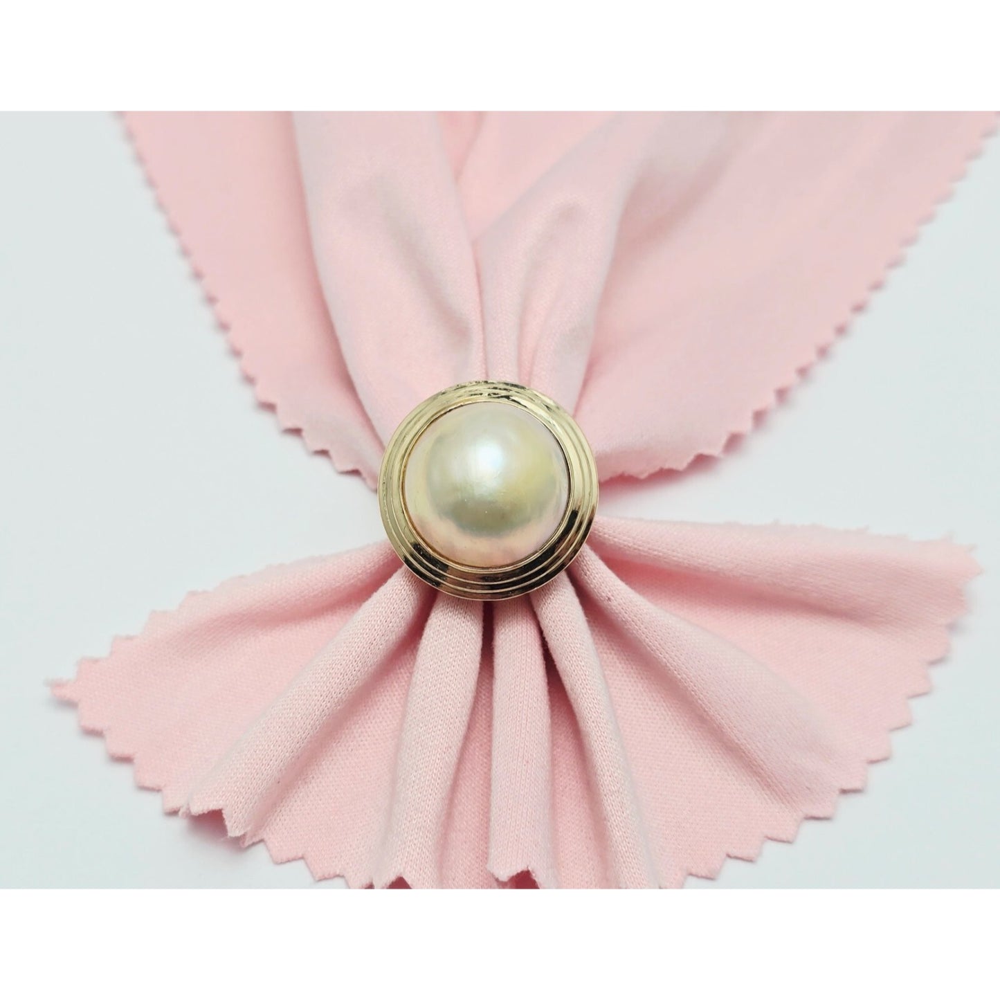 14K Yellow Gold Mabe Pearl Ring