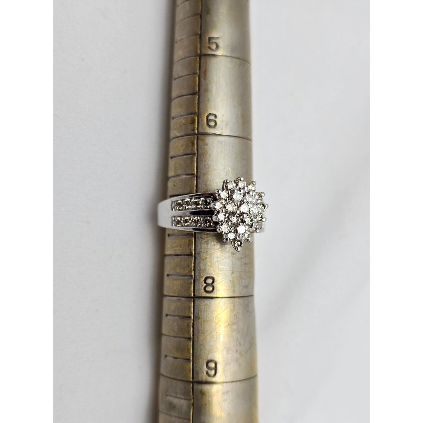 10K White Gold Teardrop Style Diamond Ring