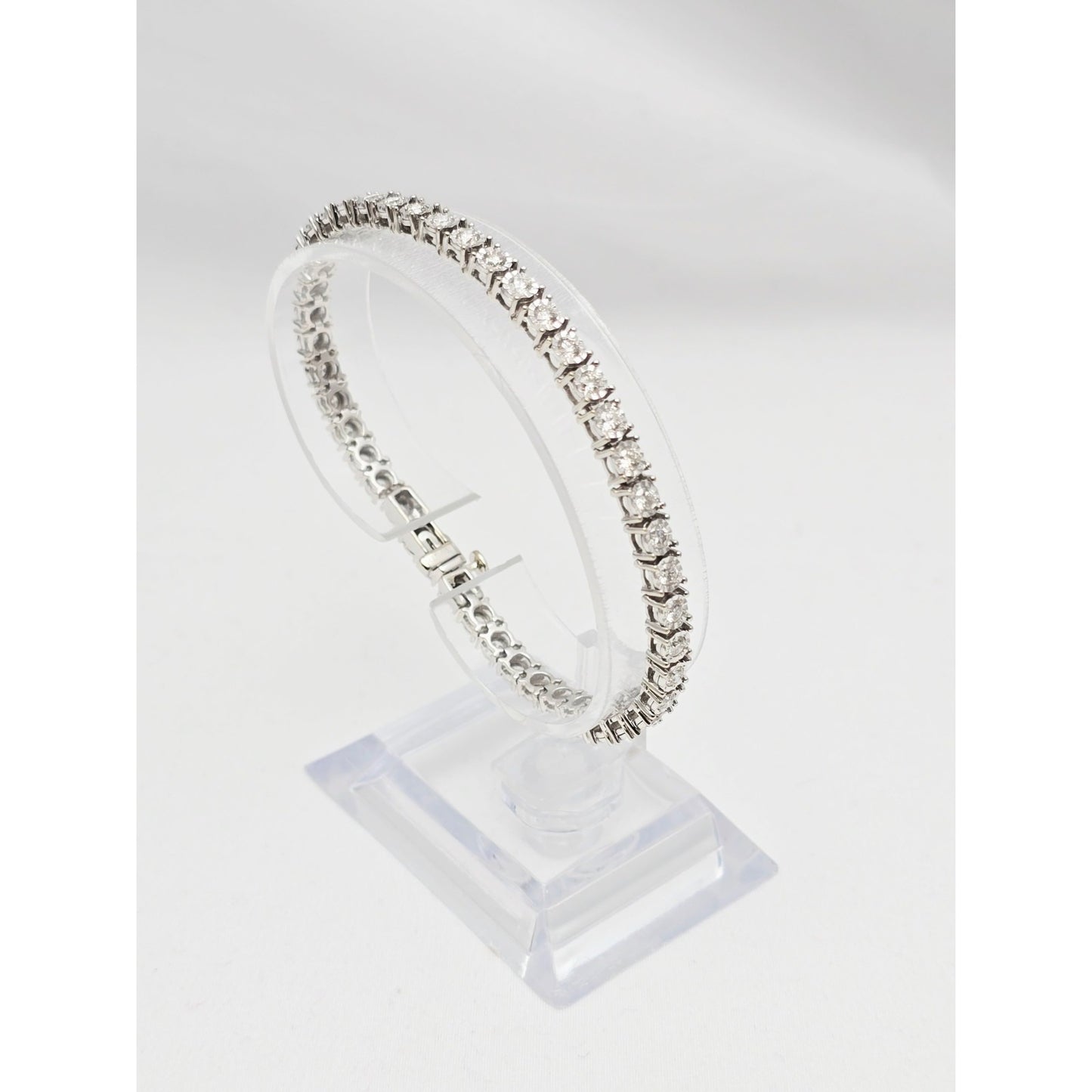 14K White Gold Round Cut Diamond Tennis Link Bracelet