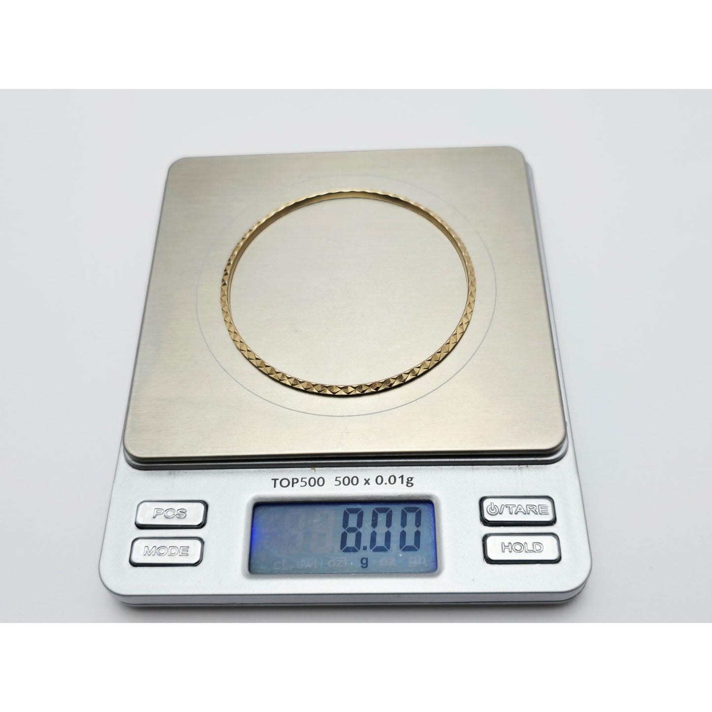 17K Yellow Gold Diamond Cut Bangle Bracelet