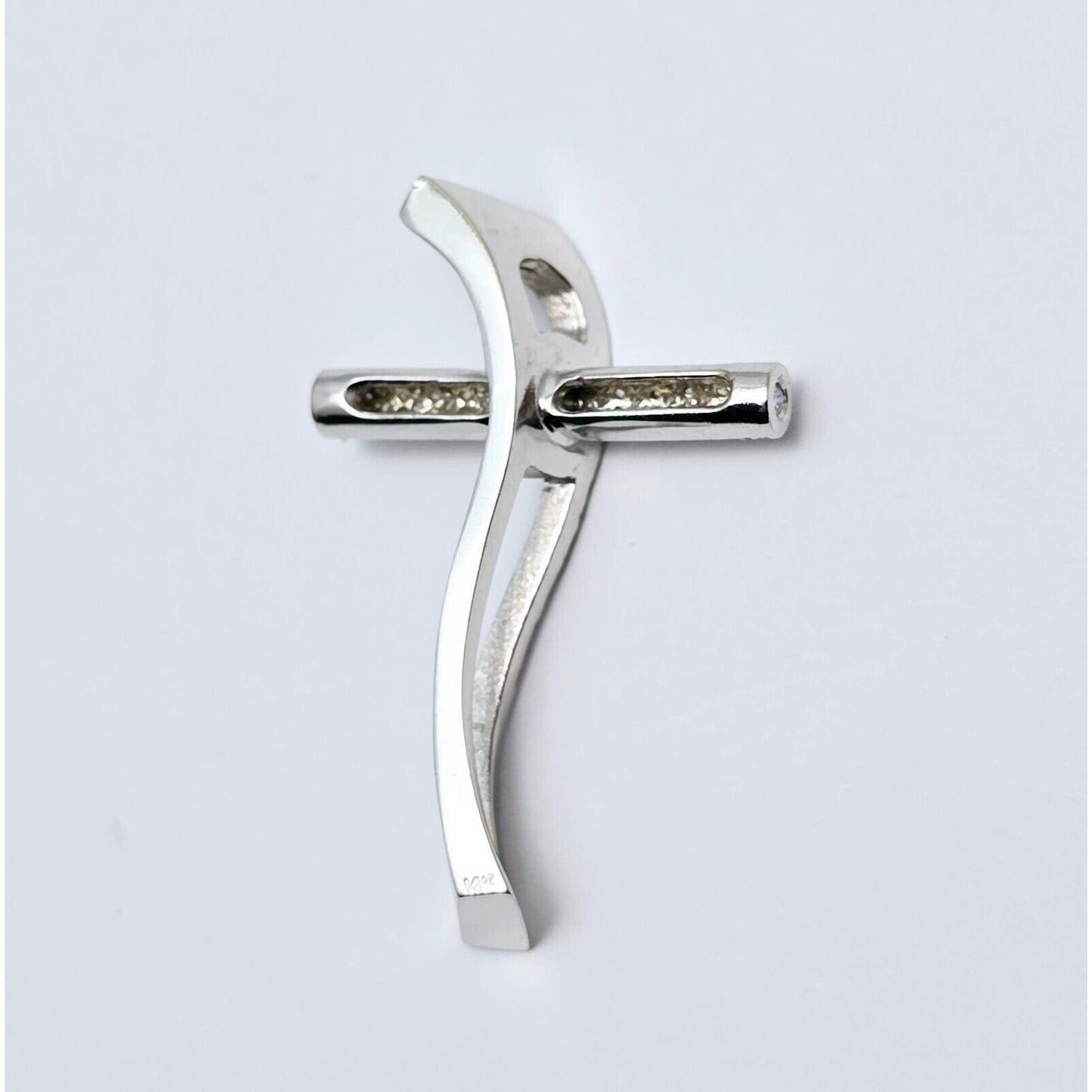 14K White Gold Diamond Wavy Cross Pendant Charm