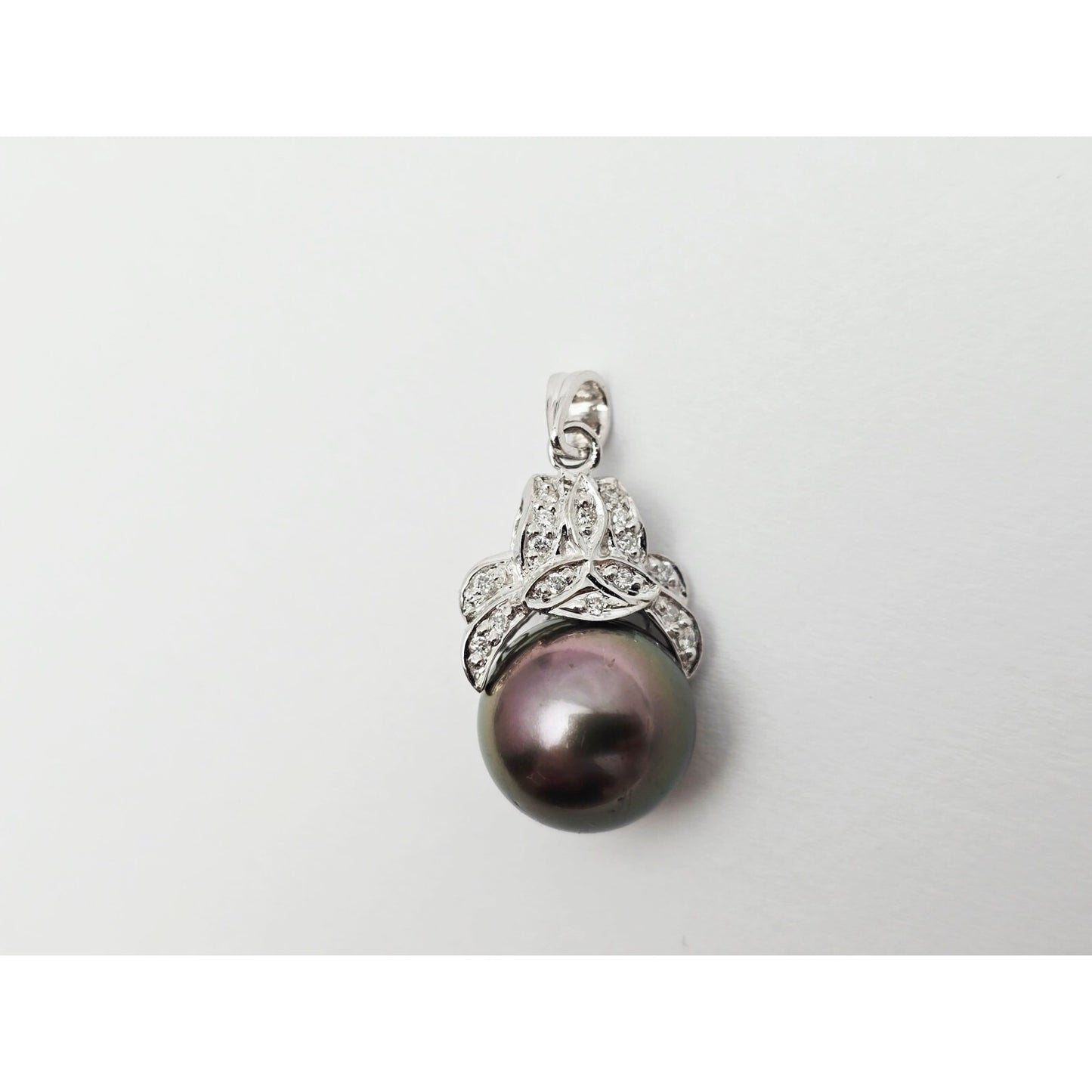 14K White Gold Tahitian Pearl & Diamond Drop Dangle Charm Pendant