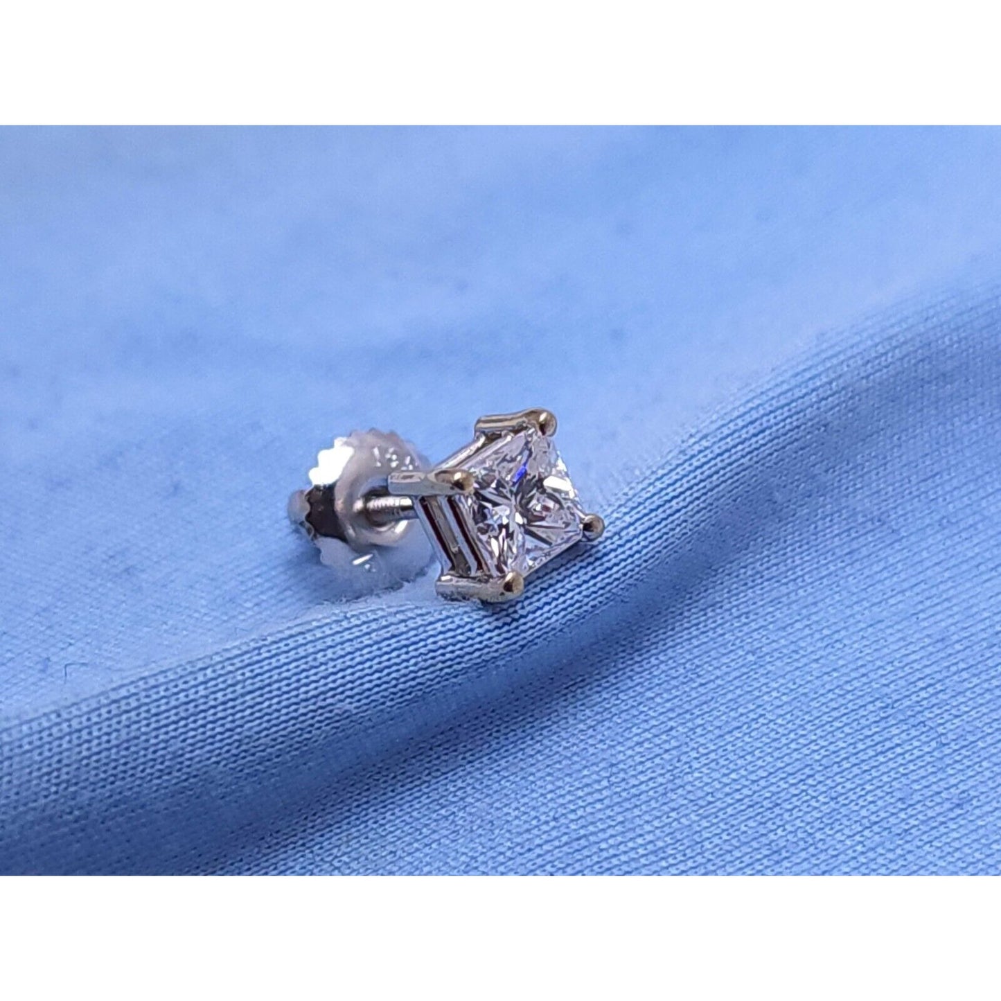 Single 14K White Gold Square Princess Cut Diamond Screw Back Stud Earring