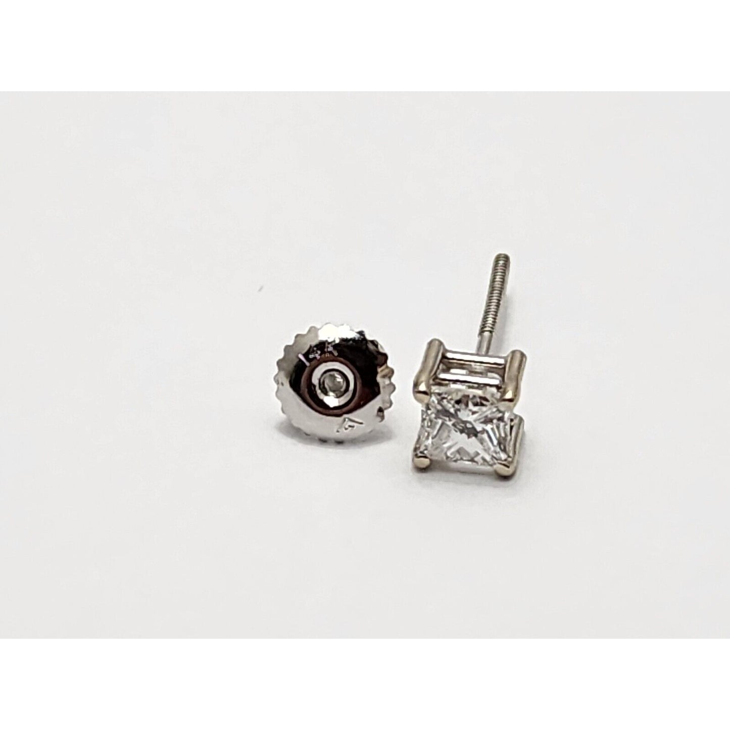 Single 14K White Gold Square Princess Cut Diamond Screw Back Stud Earring