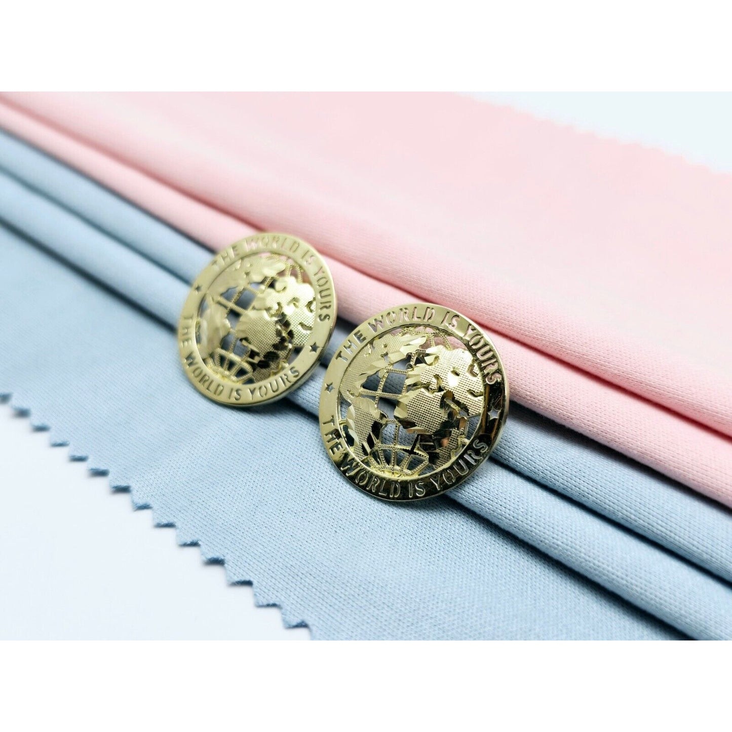 10K Yellow Gold The World is Yours Round Stud Earrings