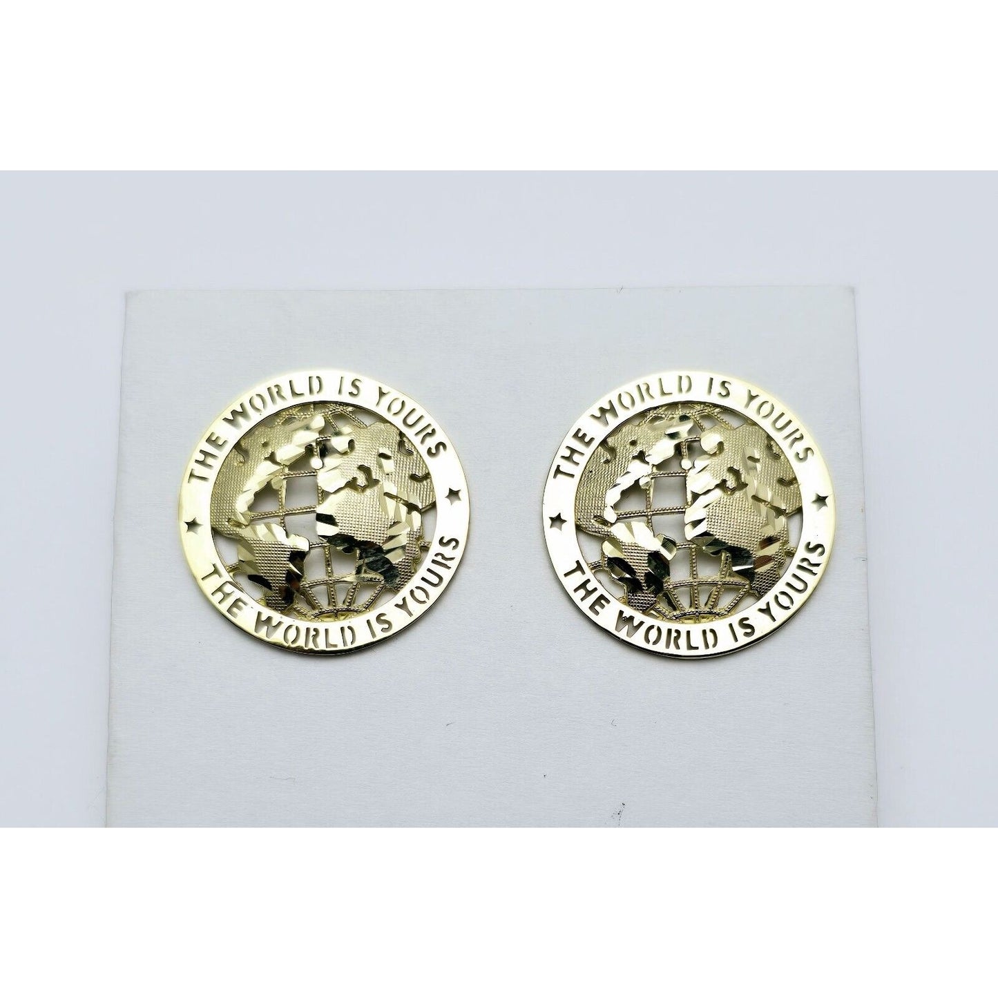 10K Yellow Gold The World is Yours Round Stud Earrings