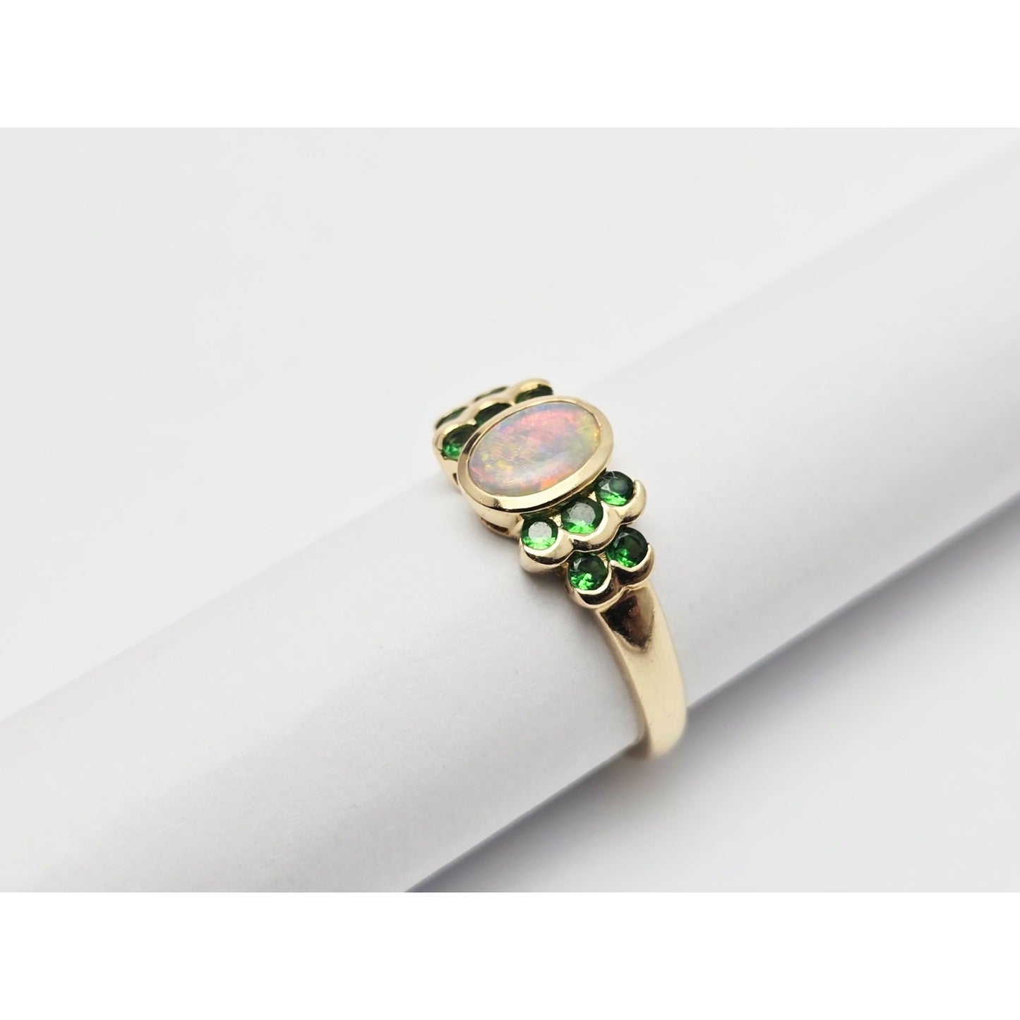 14K Yellow Gold Opal & Chrysoprase Ring