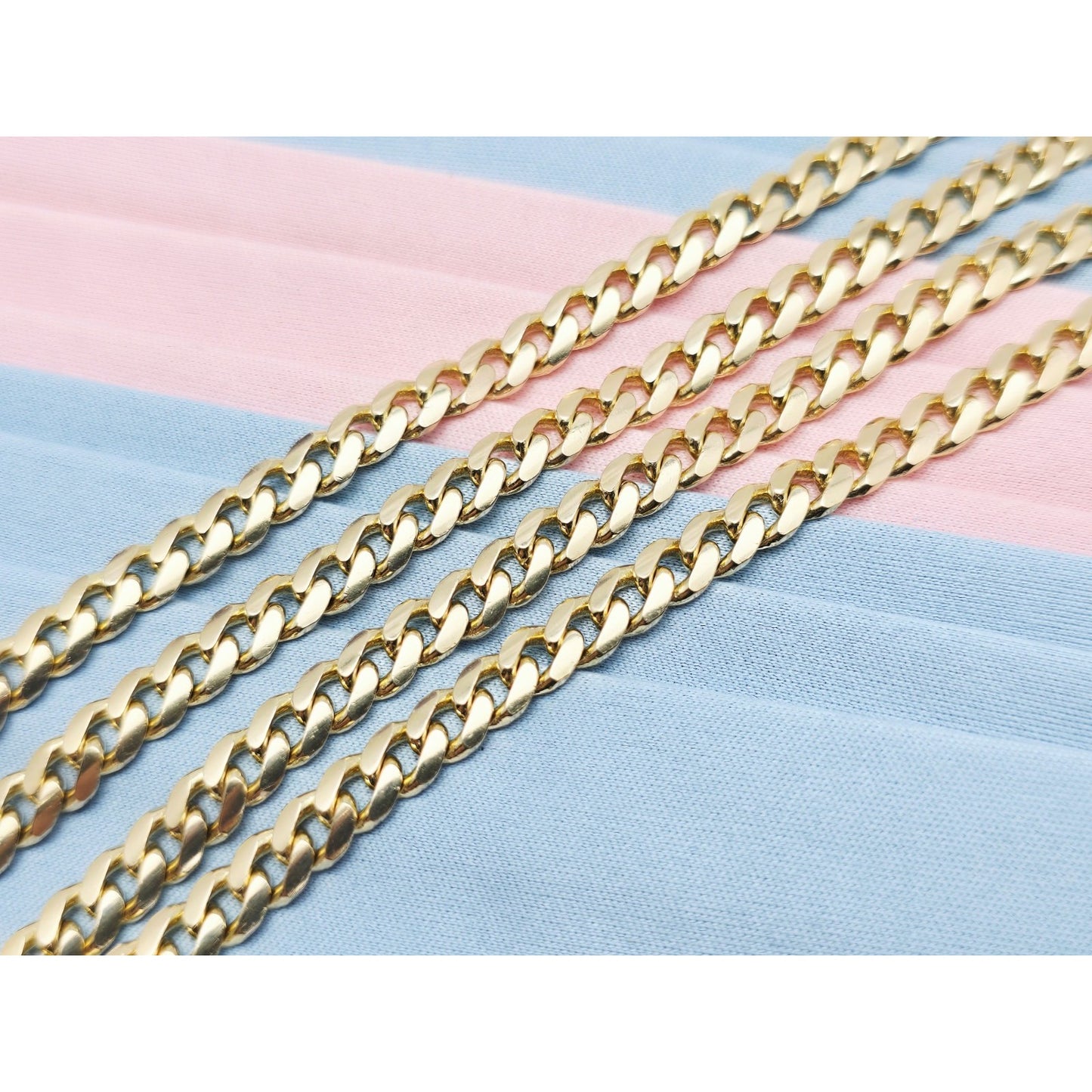 14K Yellow Gold Cuban Curb Link Chain Necklace