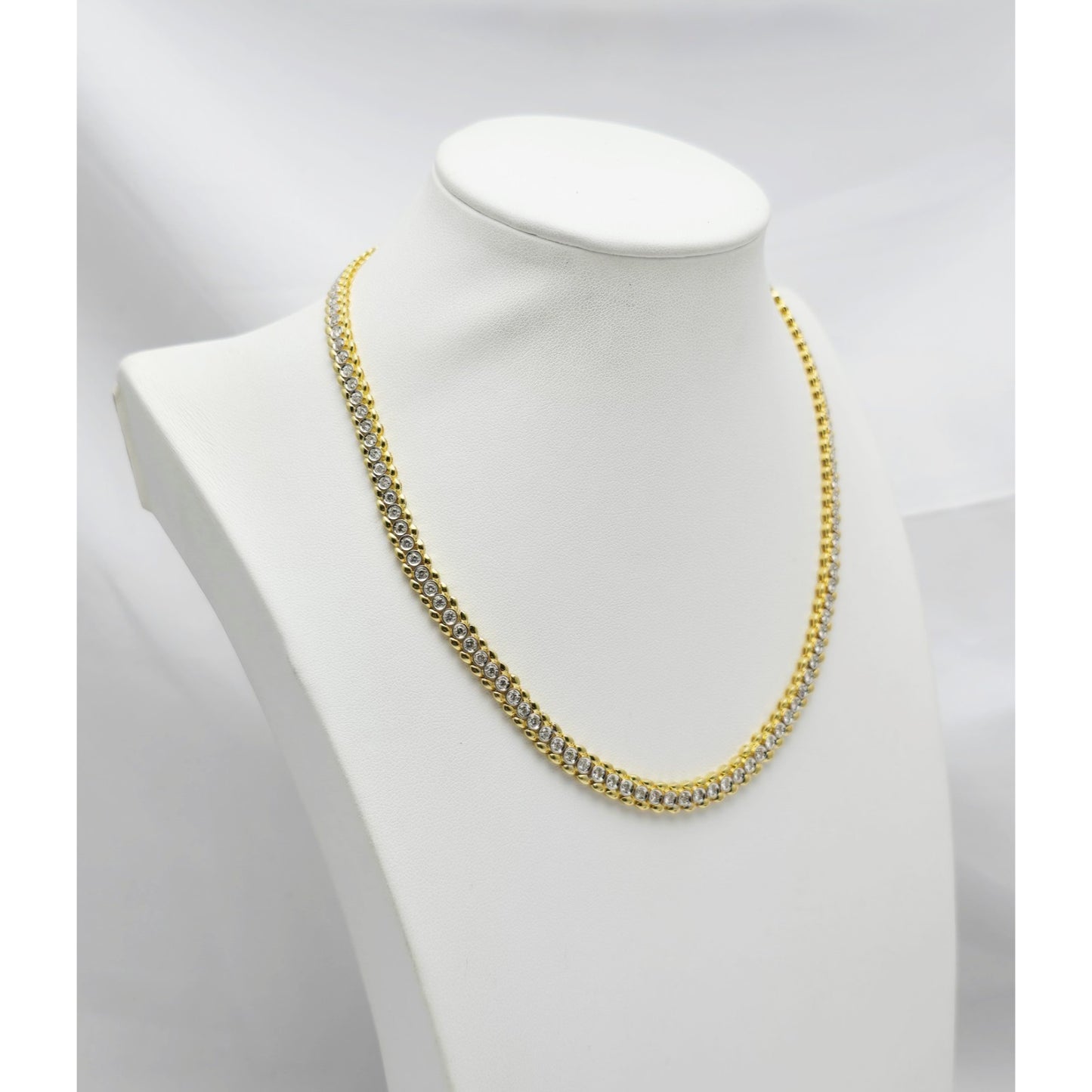 18K Yellow Gold Diamond Tennis Link Chain Necklace
