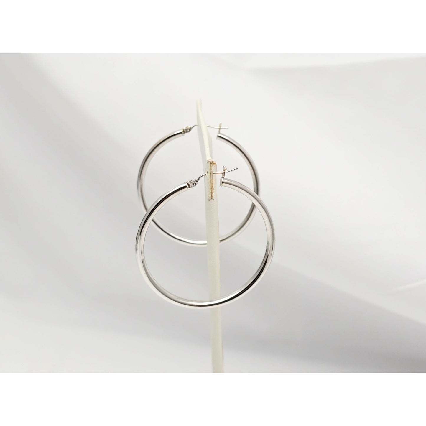 Large 14K White Gold Hinged Hoop Earrings