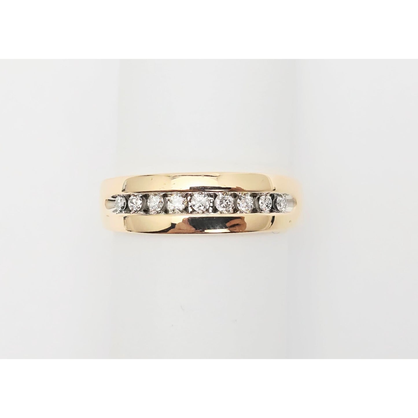 14K Yellow Gold Single Row Diamond Wedding Band Ring