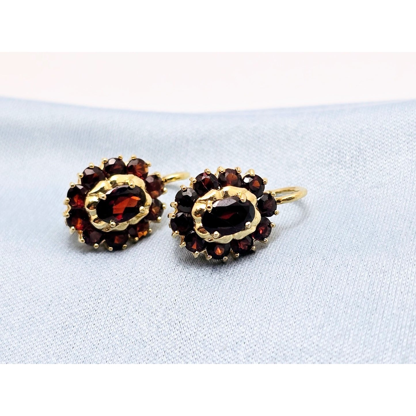 18K Yellow Gold Garnet Flower Hinged Earrings